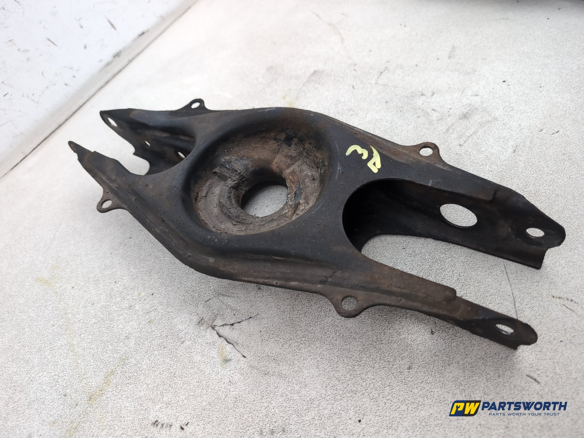 Mercedes-Benz E220 E-Class W212 Wishbone Lower Control Arm Rear Left 2009-2013 - photo 3