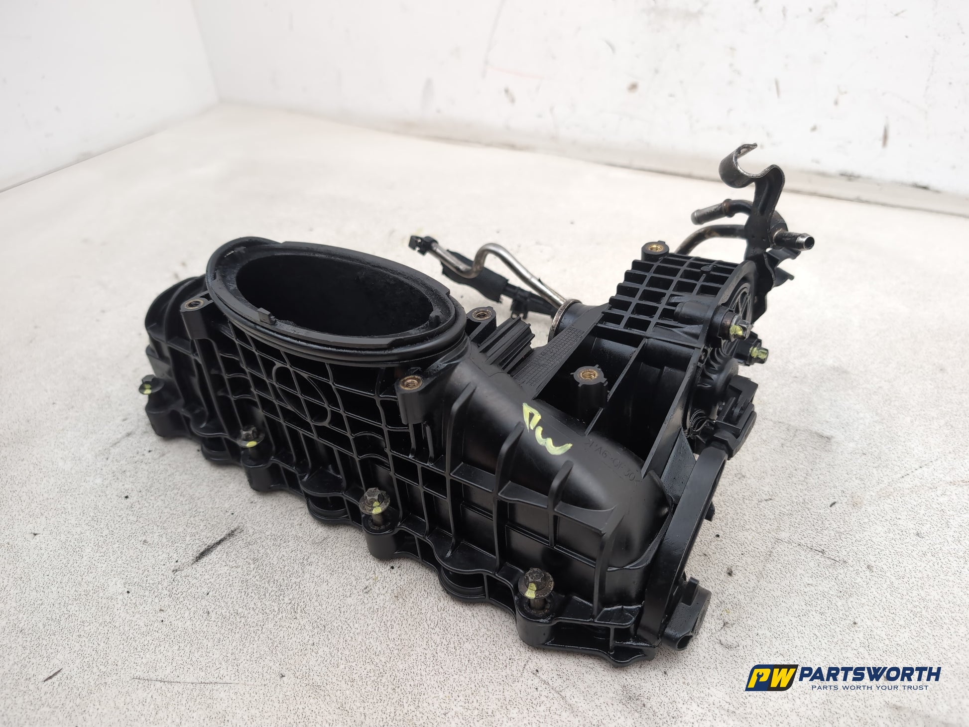 Mercedes-Benz E220 E-Class W212 Engine Inlet Manifold 2009-2016 - photo 3