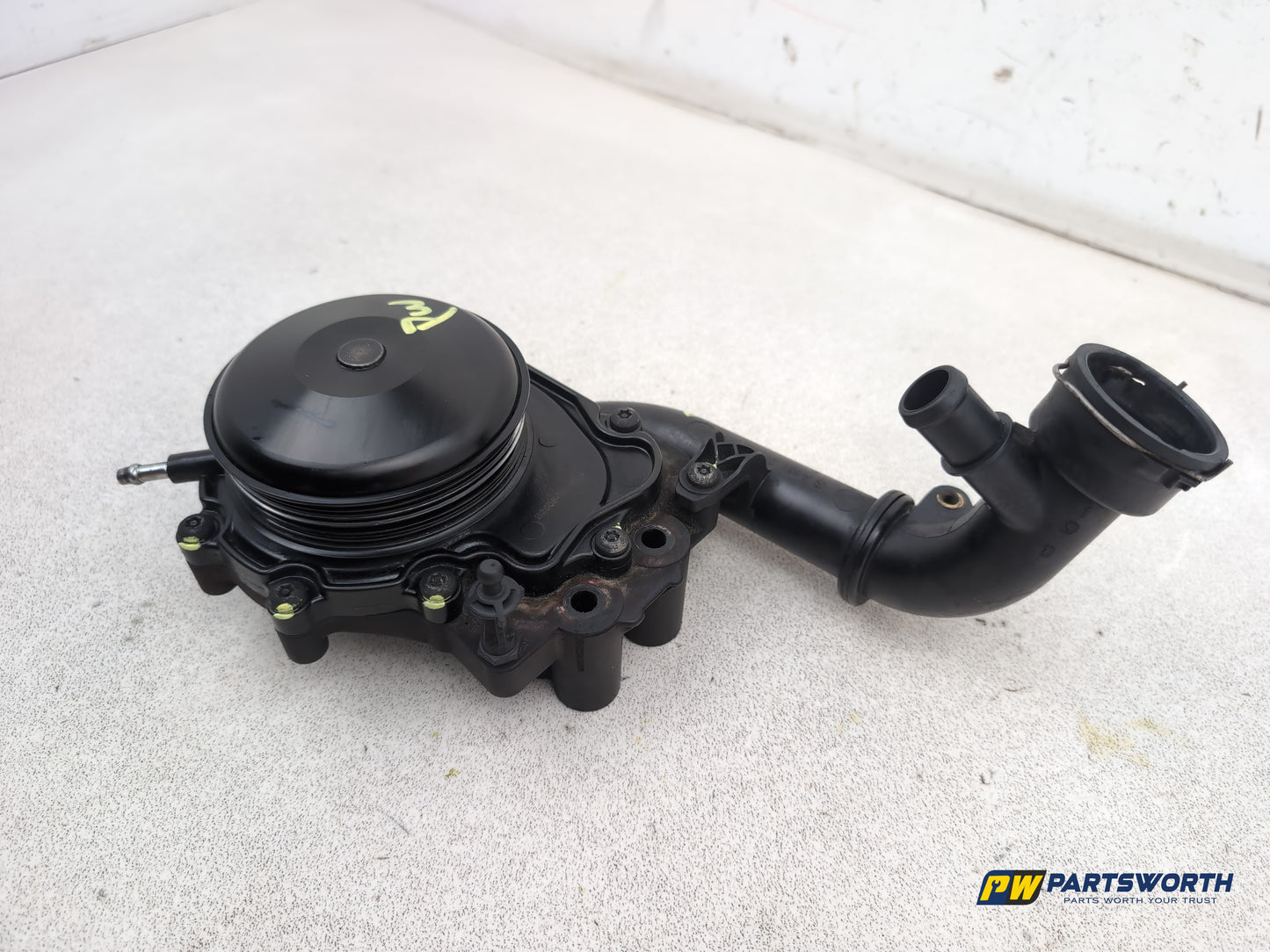 Mercedes-Benz E220 E-Class W212 1.2 Diesel Water Pump Housing A6512002001 - photo 3