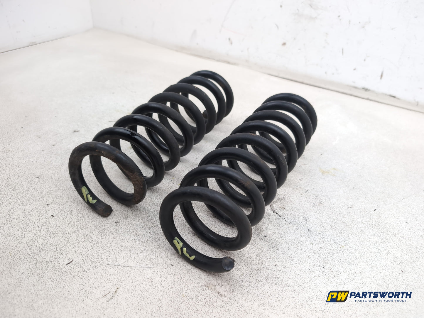 Mercedes-Benz E220 E-Class W212 Blueef-Cy Se Cdi Front Coil Sprig Pair 2009-2013 - photo 3