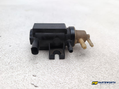 Mercedes-Benz E220 E-Class W212 Turbo Vacuum Solenoid Valve A0071531428 - photo 3