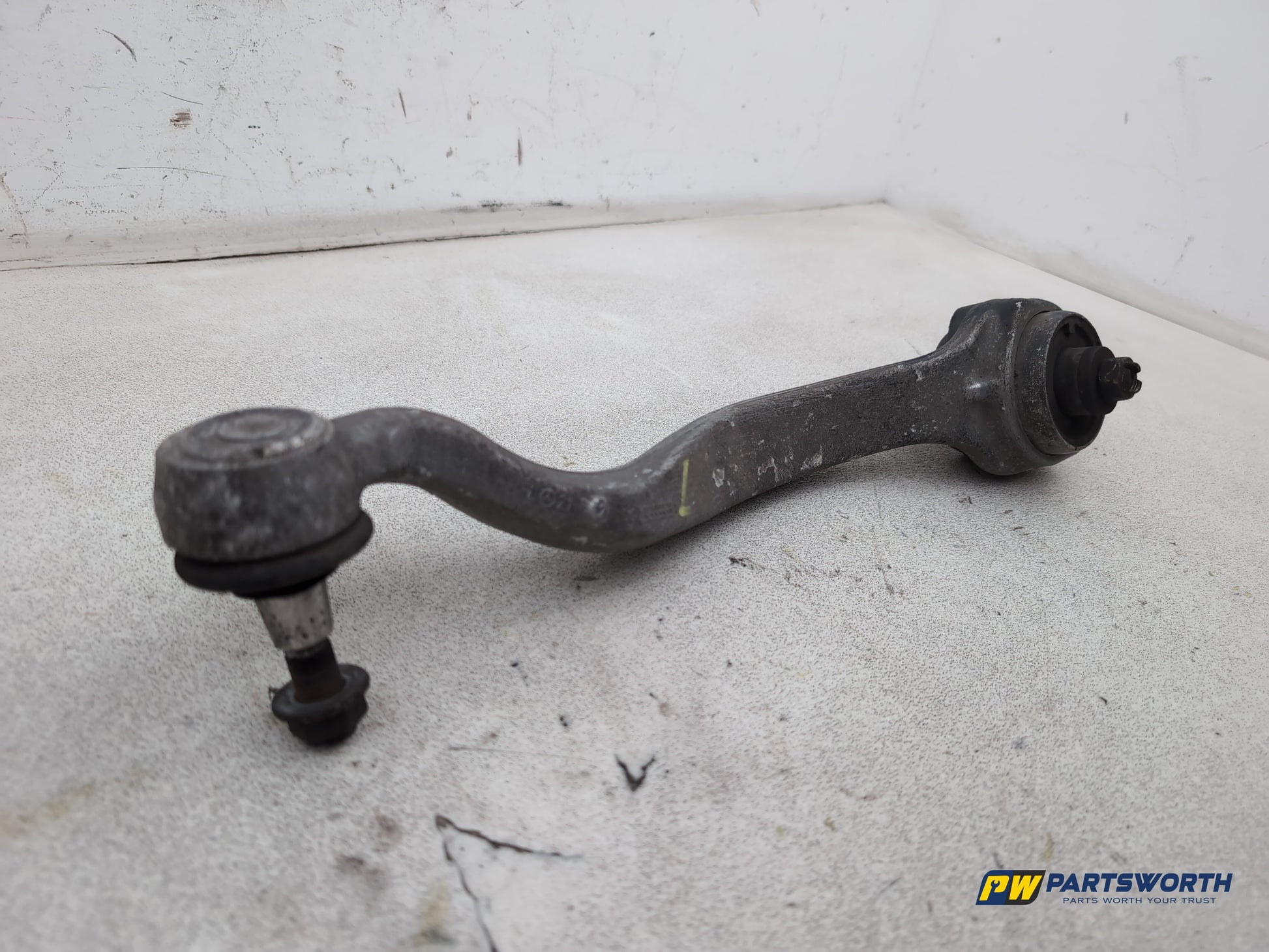 Mercedes-Benz E220 E-Class W212 Lower Arm Wishbone Front Left Side 2009-2013 - photo 3