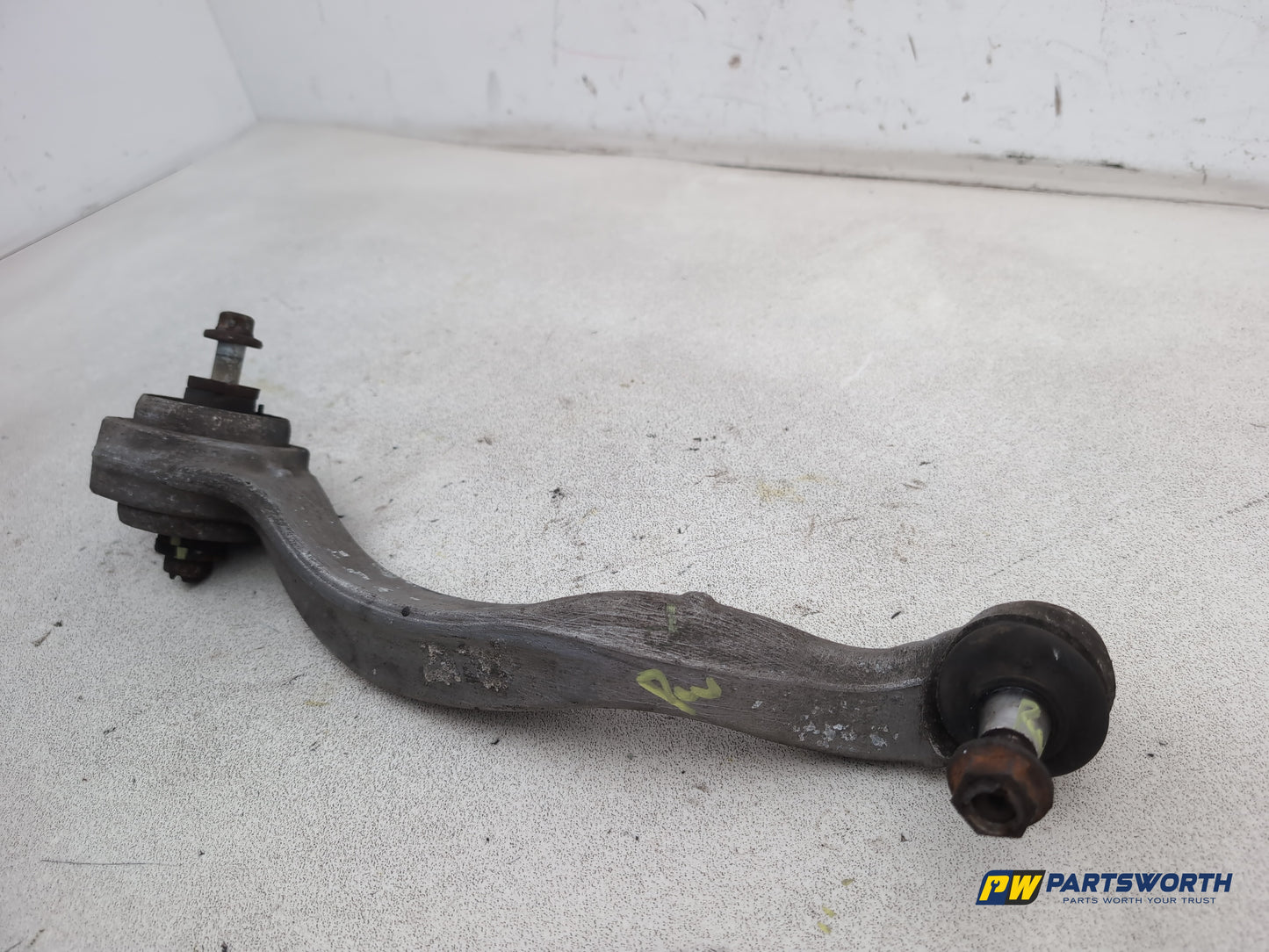 Mercedes-Benz E220 E-Class W212 Lower Arm Wishbone Front Right Side 2009-2013 - photo 9