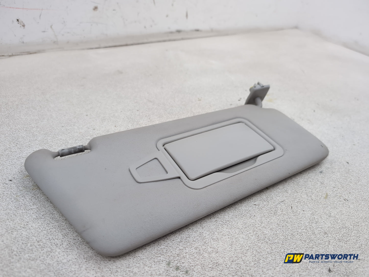 Mercedes-Benz B200 B-Class W245 Sun Visor Rh Driver Side 2005-2011 - photo 3