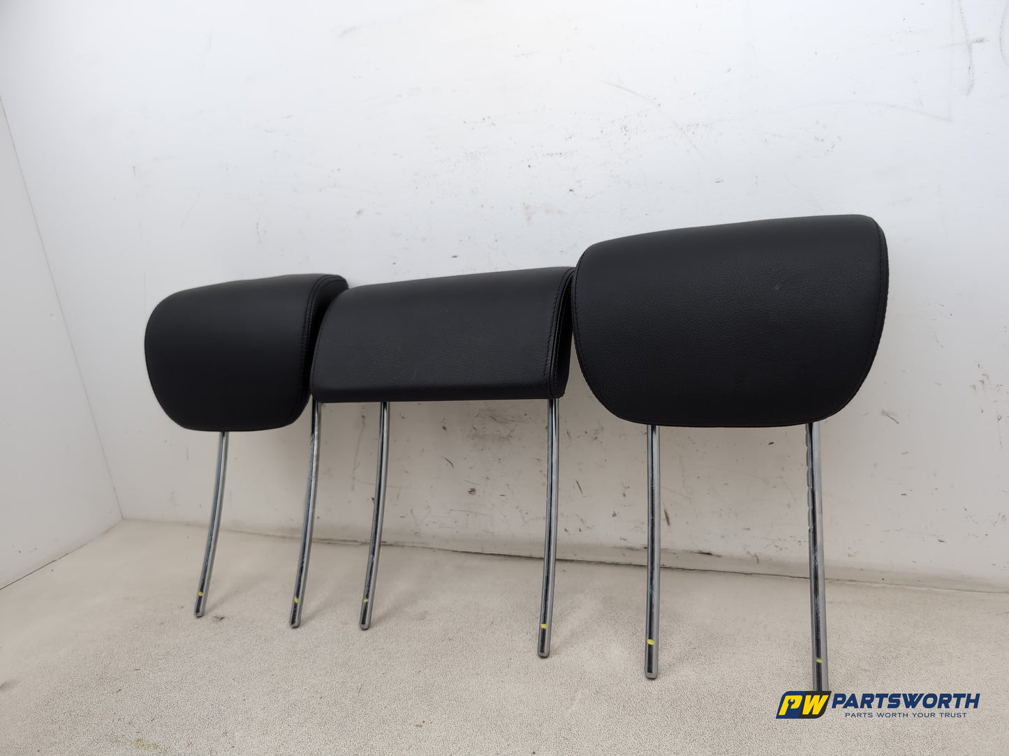 Mercedes-Benz B200 B-Class W245 Rear Headrest Set 2005-2011 - photo 3