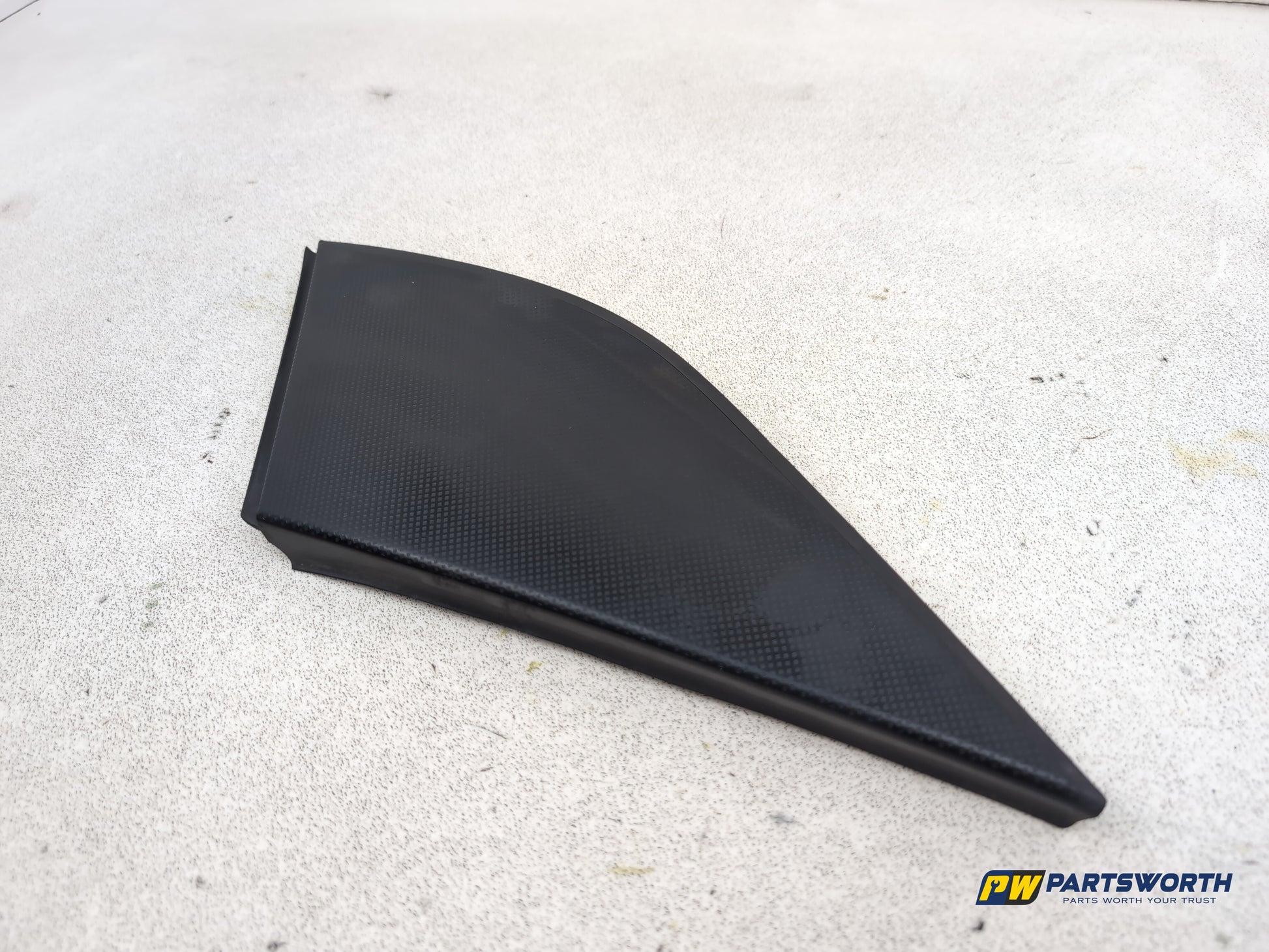 Mercedes-Benz B200 B-Class W245 Front Wing Trim Passenger Side A1696903987 - photo 3