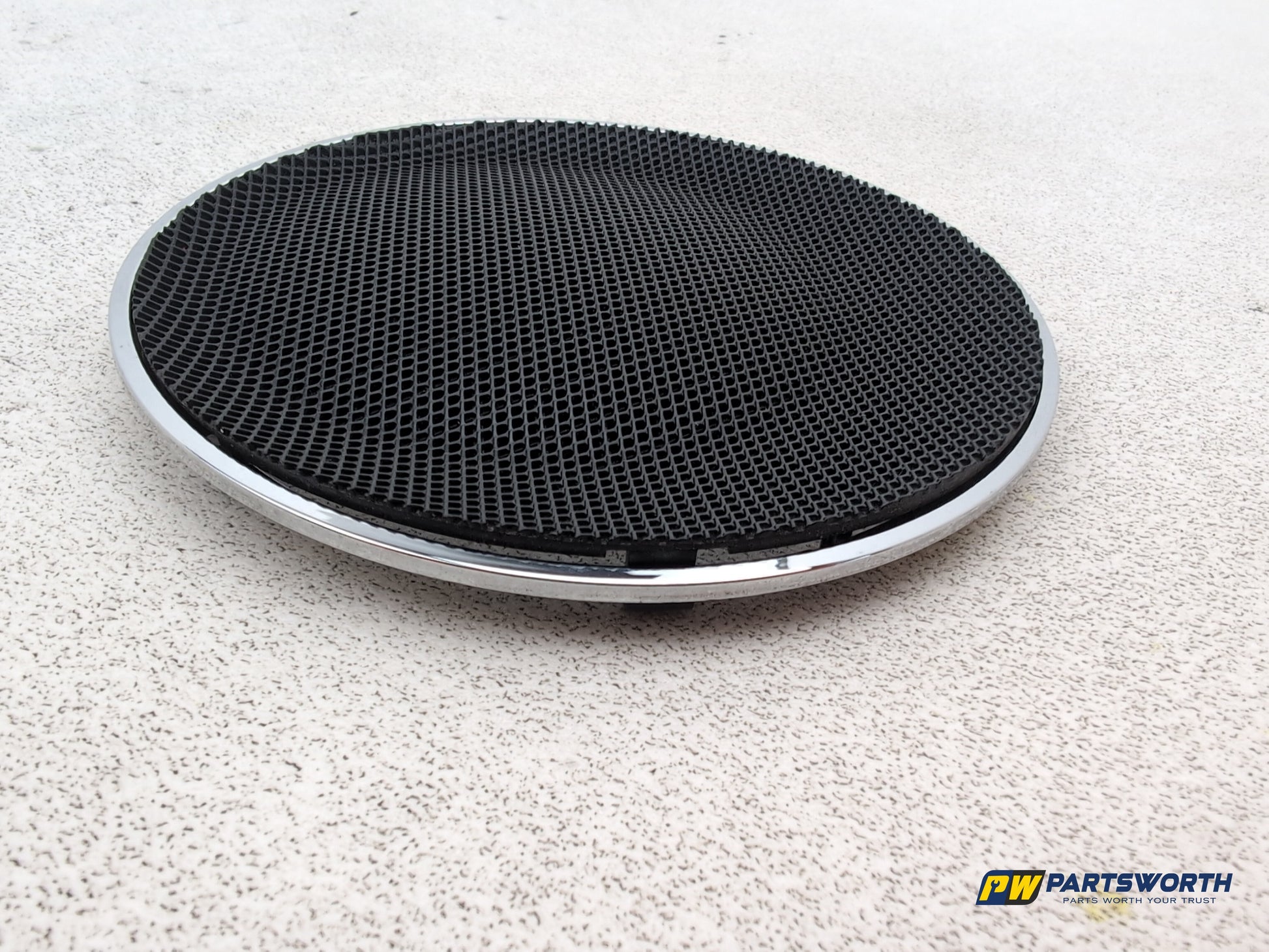 Mercedes-Benz B200 B-Class W245 Small Rear Door Speaker Cover Grille Trim - photo 9