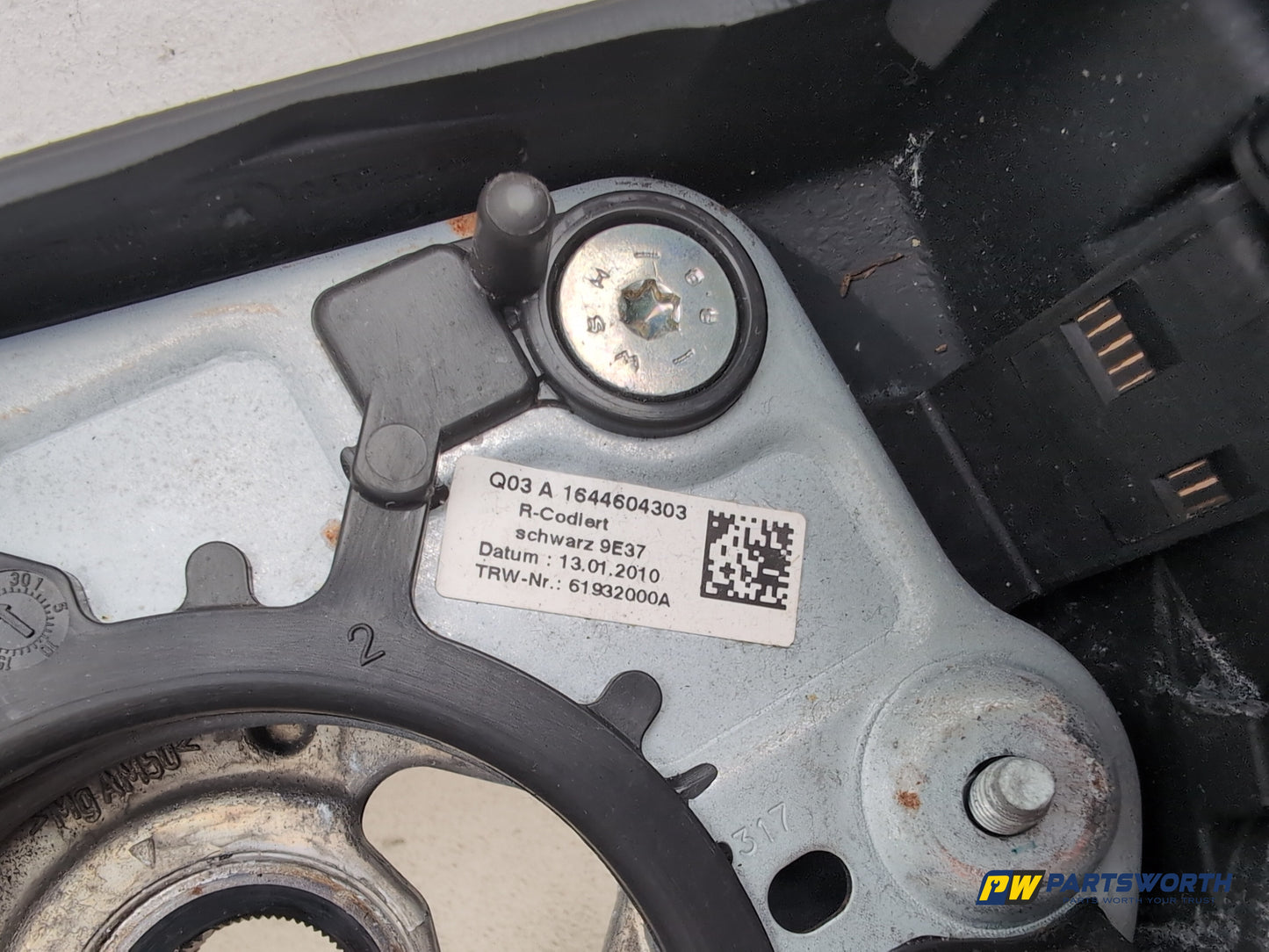 Mercedes-Benz B200 B-Class W245 Multifunction Steering Wheel A1644604303 - photo 3