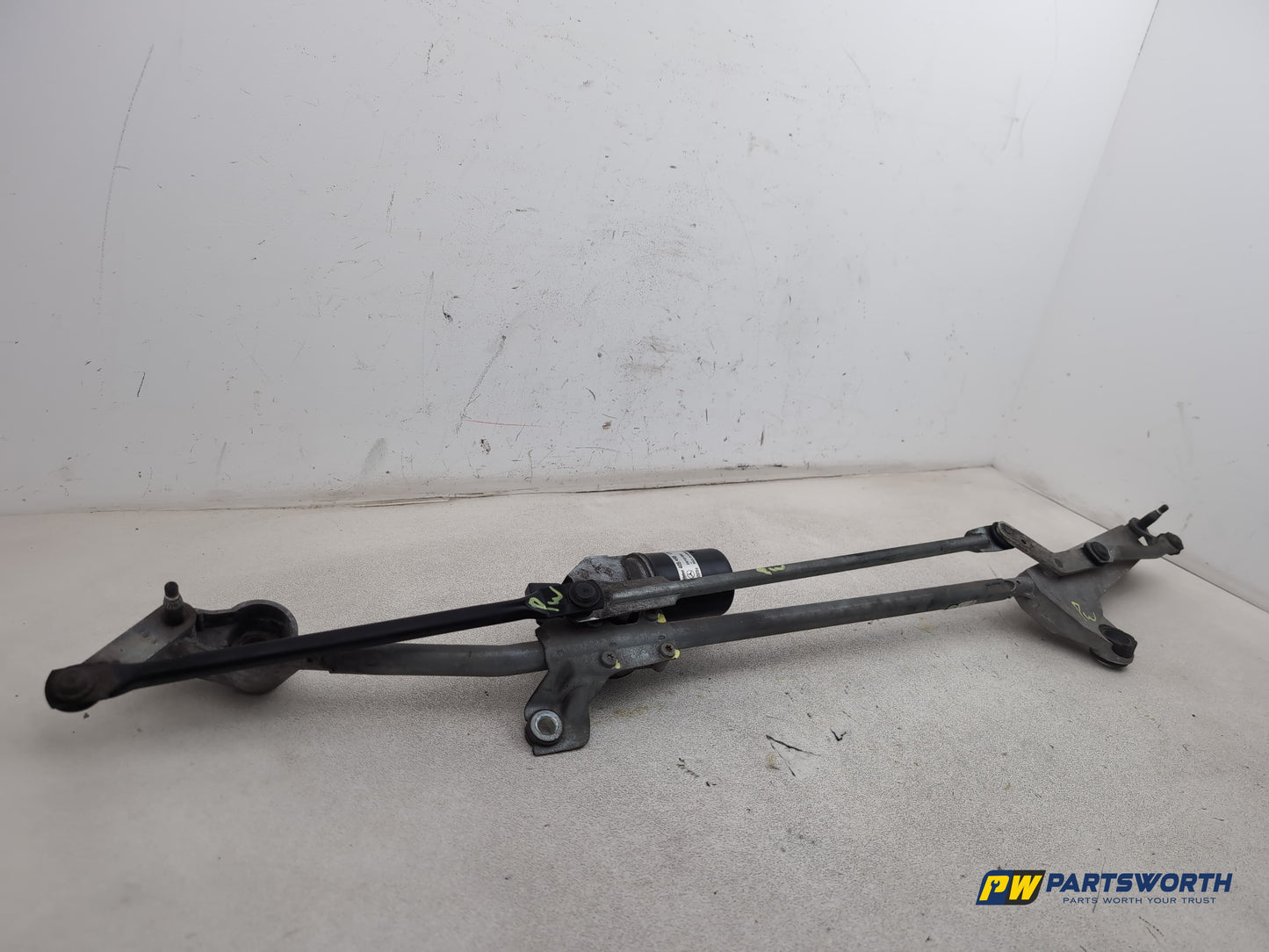 Mercedes-Benz B200 B-Class W245 Front Wiper Motor A1698201840 2005-2011 - photo 3