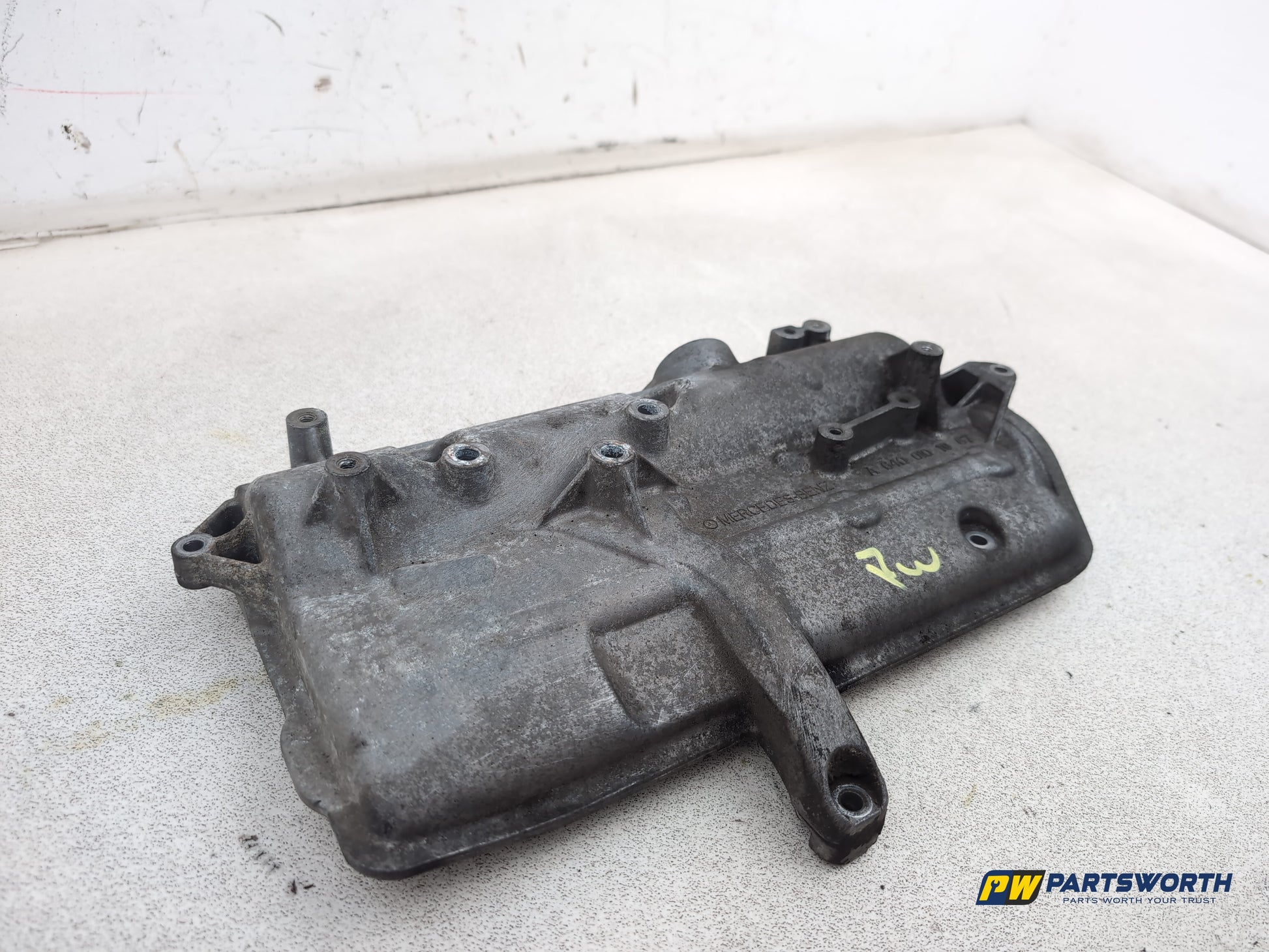 Mercedes-Benz B200 B-Class W245 2.0l Diesel Engine Valve Cover Case A6400101067 - photo 3