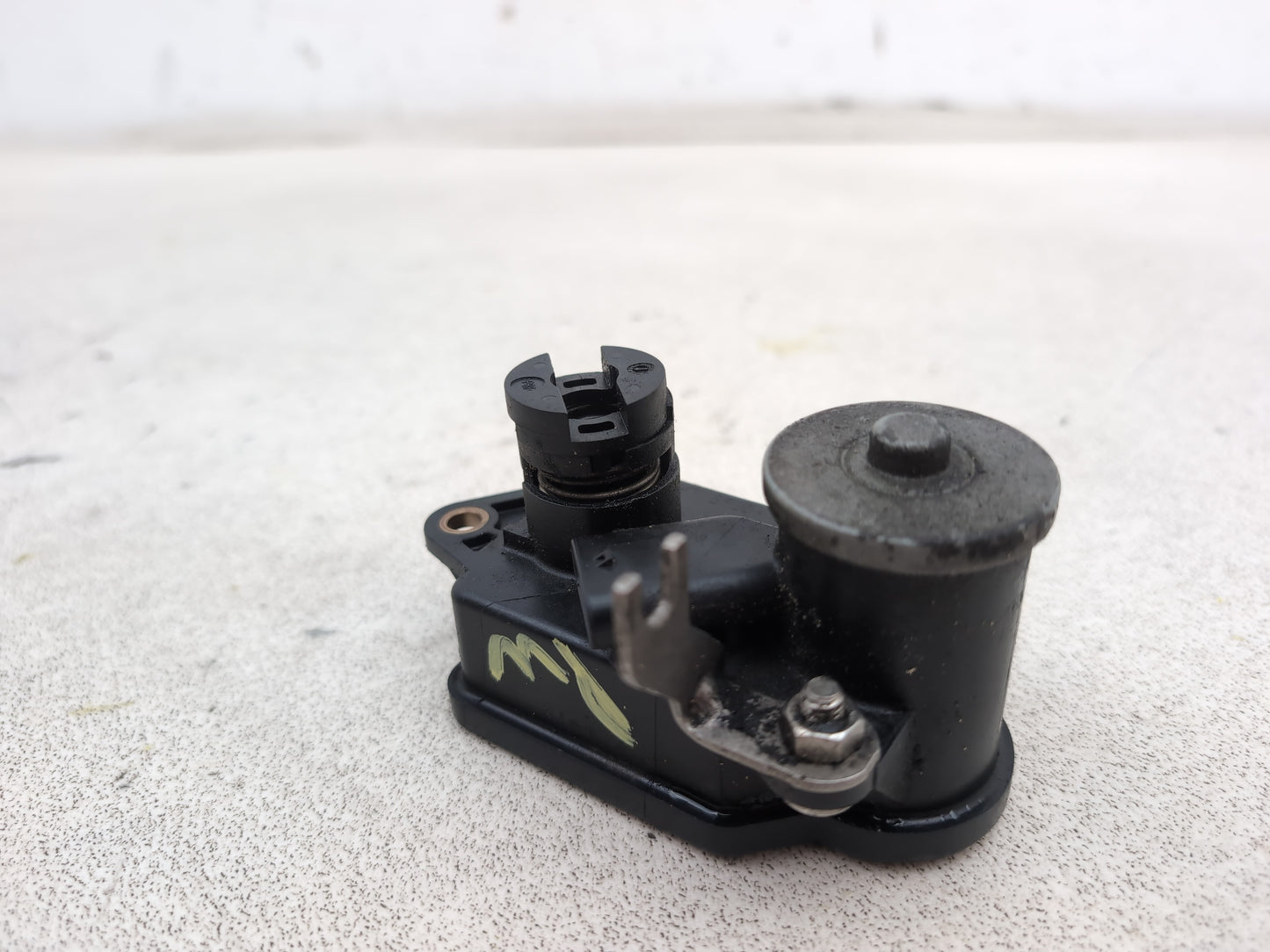 Mercedes-Benz B200 B-Class W245 2.0l Diesel Intake Manifol Actuator A6401500594 - photo 3