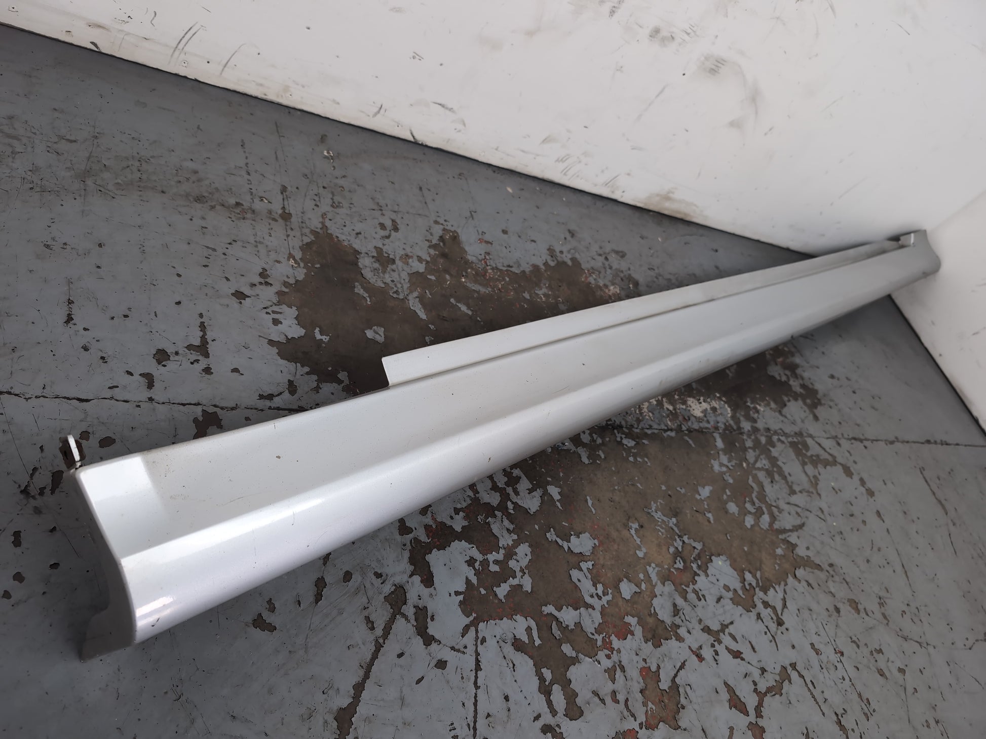 Mercedes-Benz B200 Sport B-Class W245 Mpv Side Skirt Lh Passenger Side Silver - photo 3