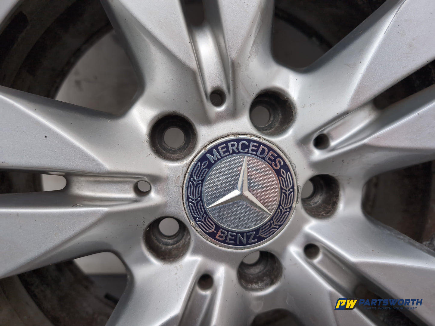 Mercedes-Benz E220 E-Class W212 Wheel With Tyre 205/55 R16 A2124010202 - photo 3