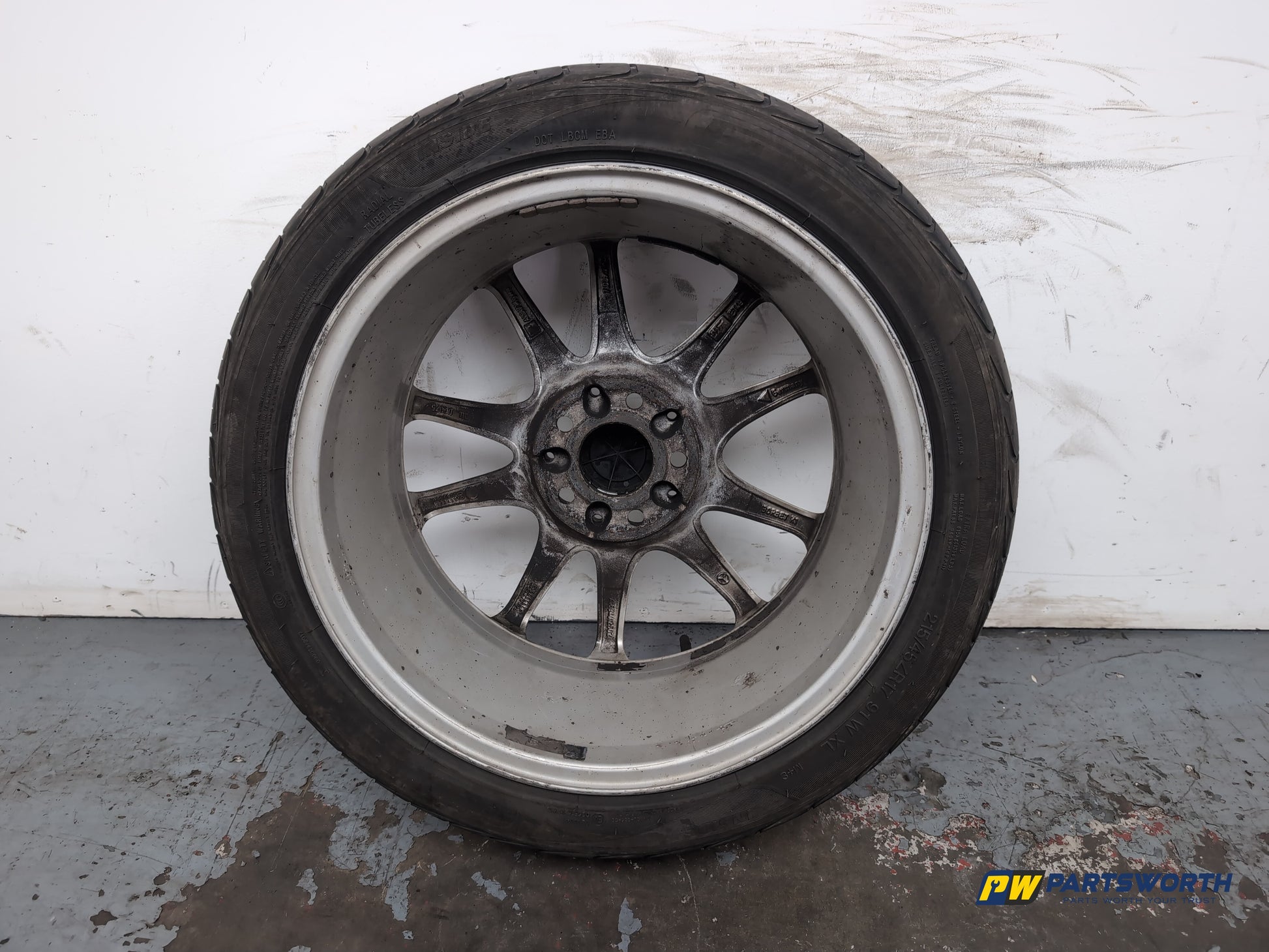 Mercedes-Benz B200 B-Class W245 Wheel With Tyre 215/45 R17 A1694012602 - photo 9