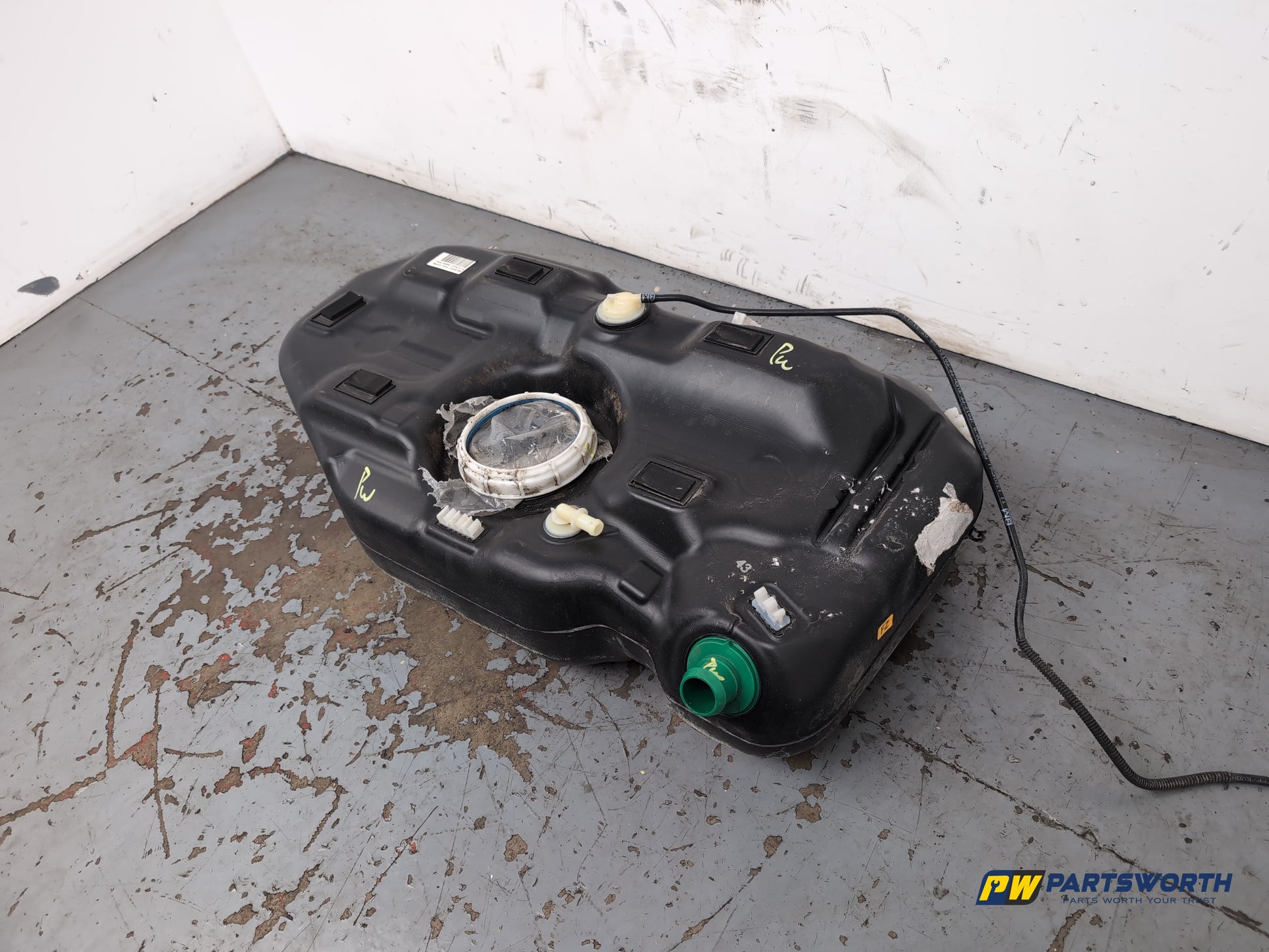 Vauxhall Corsa Se 1.2l Petrol Fuel Tank A 12 Xer 13204556 2006-2014 - photo 3