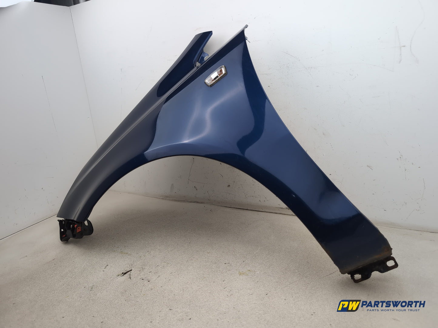 Wing Front LH 3
