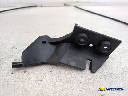 Vauxhall Corsa Se Bonnet Release Lever And Cable 13186909 2006-2014 - photo 3