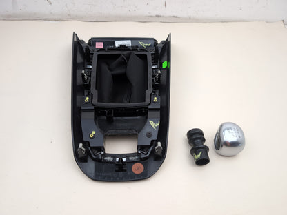 Peugeot 308 Allure Blue Hdi Centre Console Trim With Gear Shif Gaiter And Knob - photo 9