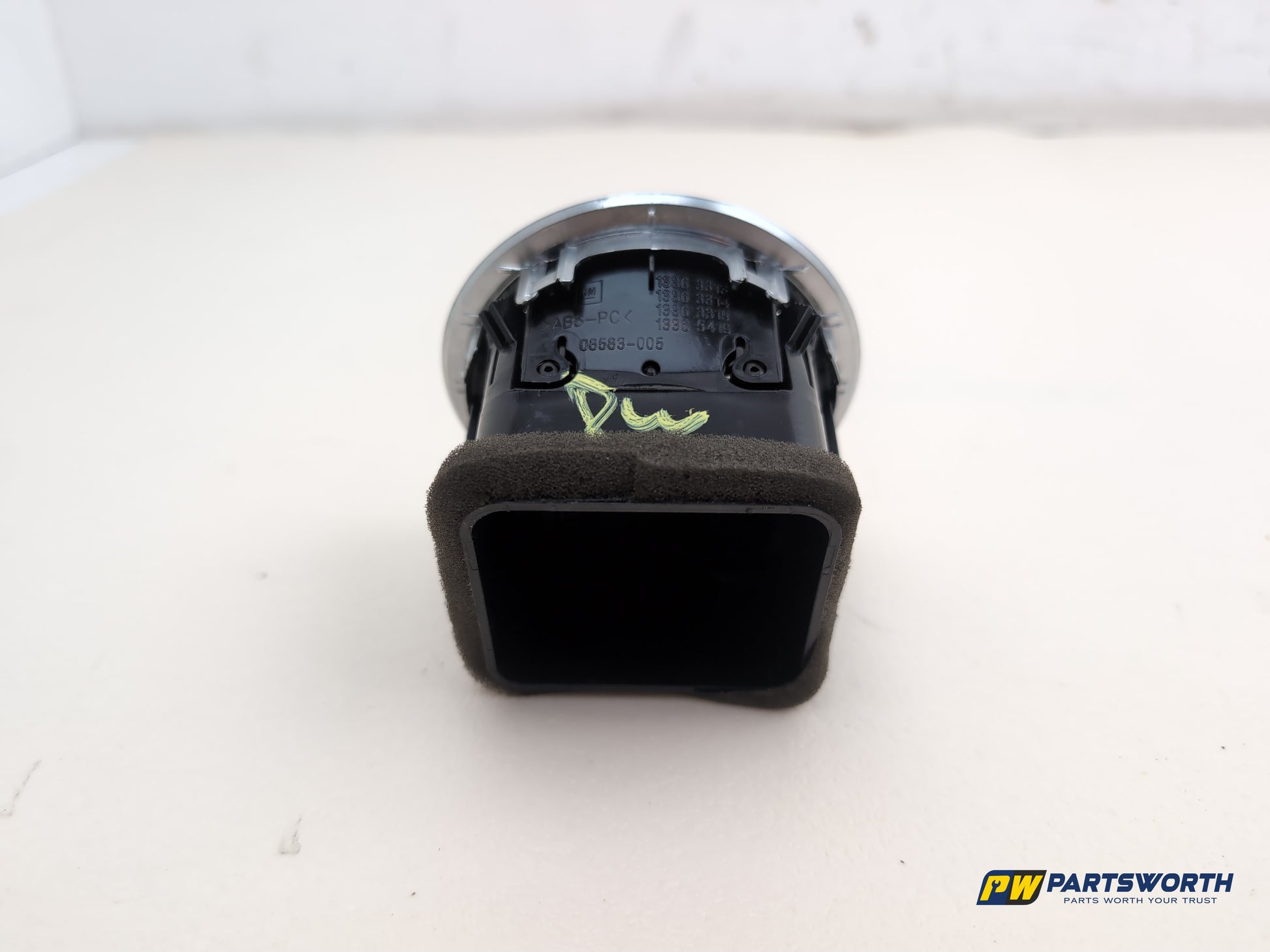 Vauxhall Corsa Se Dashboard Air Vent Trim 13365419 2006-2014 - photo 3