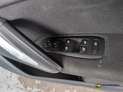 Door Front RH 9
