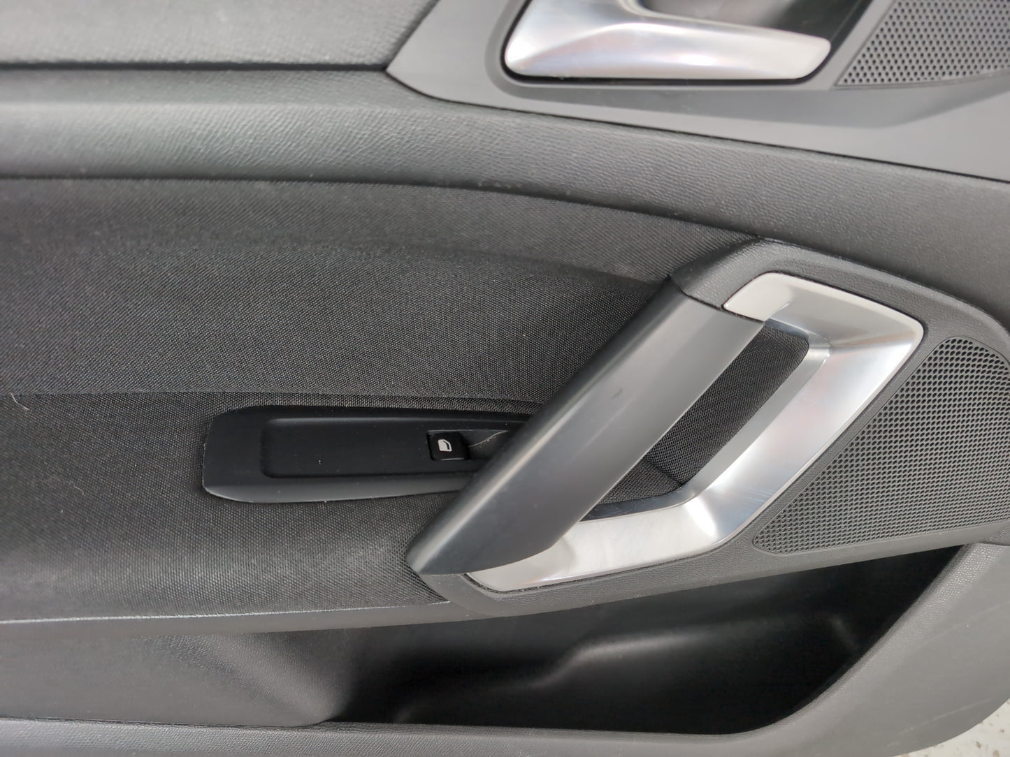 Door Front LH 9