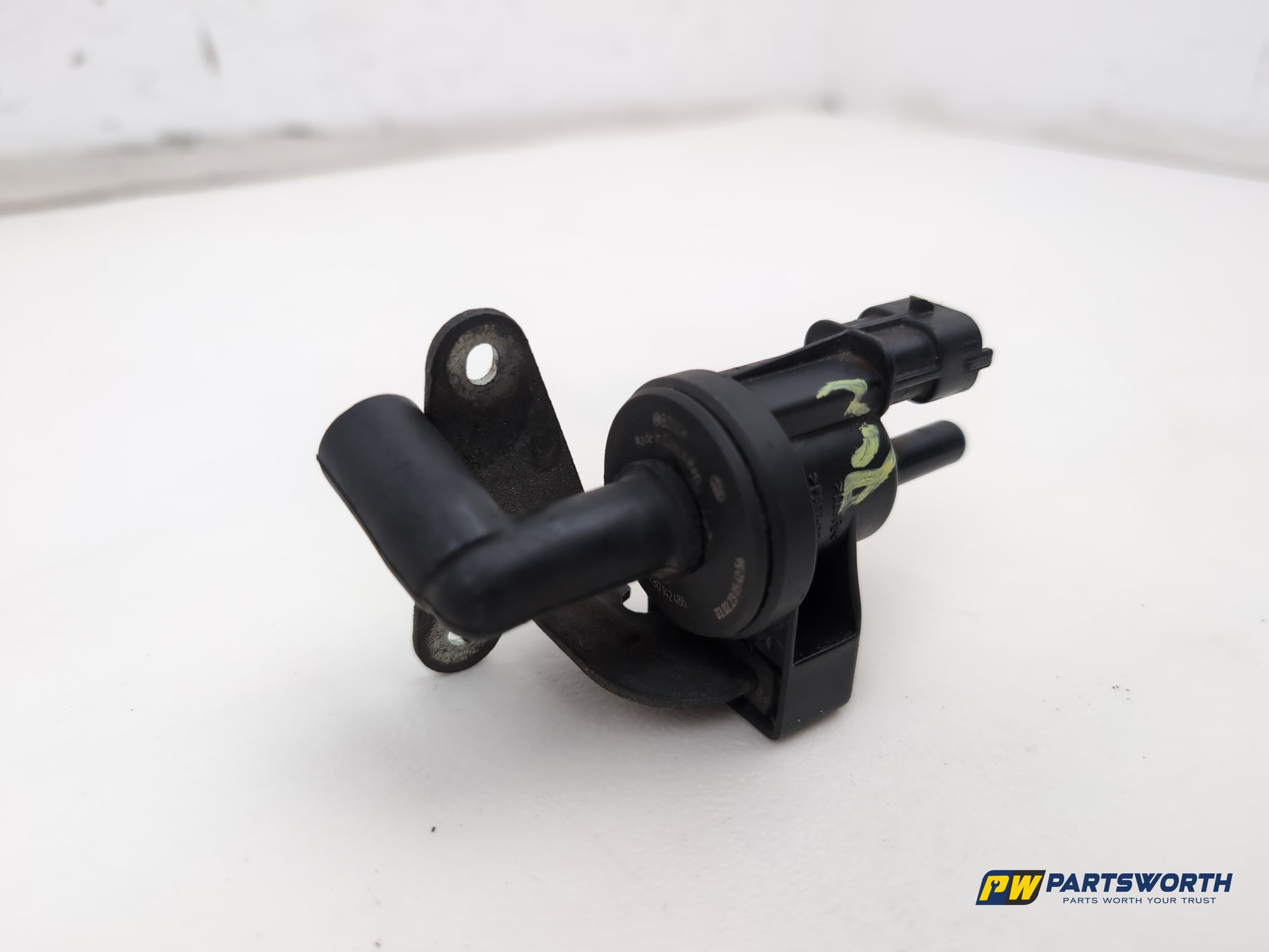 Vauxhall Corsa Se 1.2l Petrol Purge Solenoid Valve 0280142486 2006-2014 - photo 9