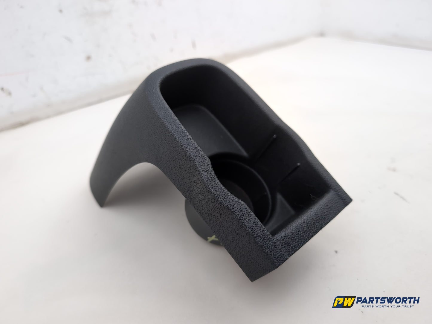 Vauxhall Corsa Se Rear Centre Console Cup Holder 460029937 2006-2014 - photo 3