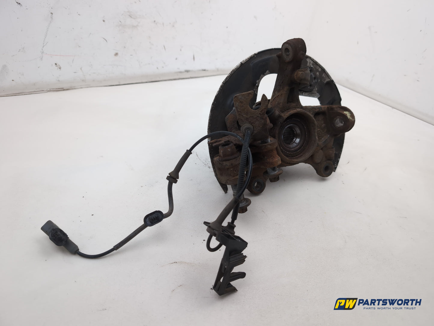 Peugeot 308 Allure Blue Hdi Wheel Hub Front Rh Driver Side 2013-2021 - photo 9