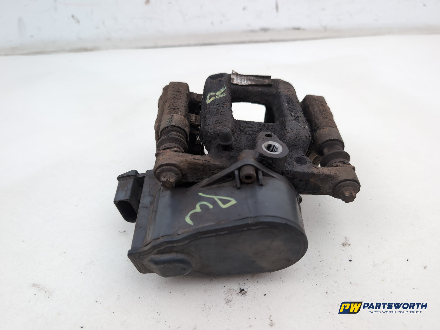 Peugeot 308 Allure Blue Hdi Brake Rear Caliper Rh Driver Side 2013-2021 - photo 9