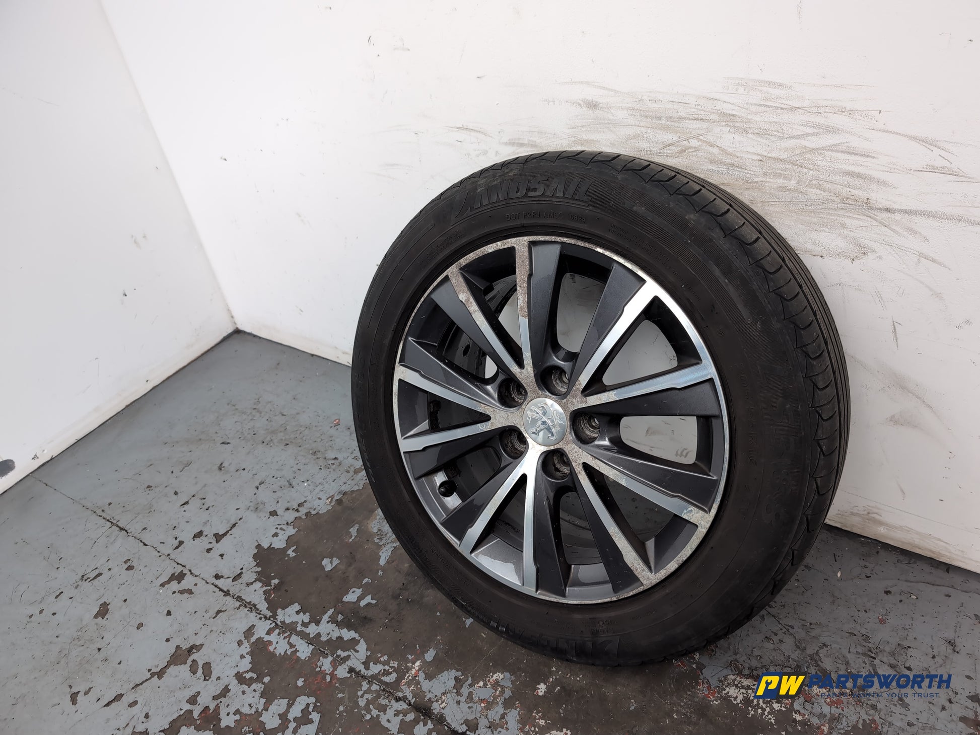 Wheel Road Alloy 3