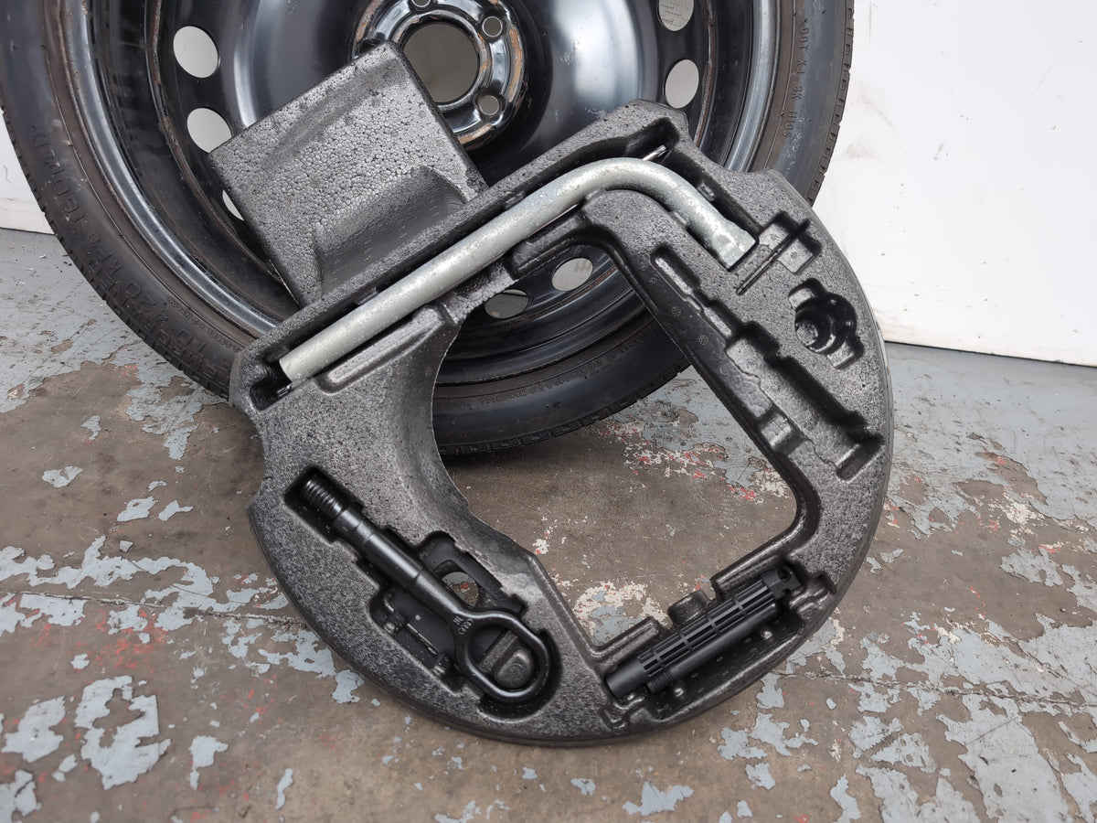 Space Saver Spare Wheel and Tool Kit  9