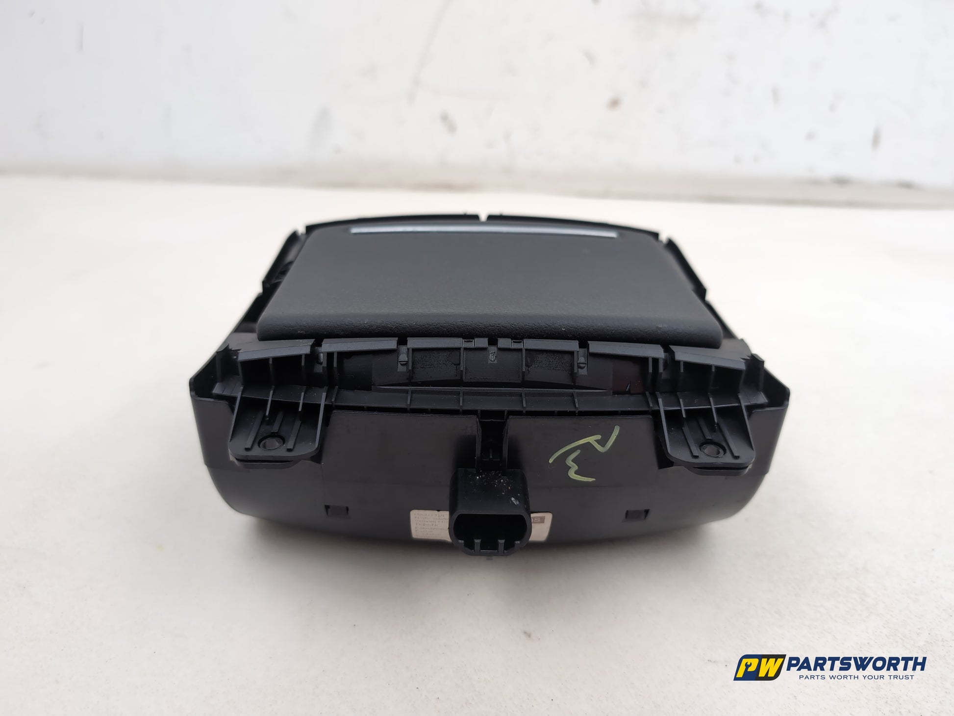 Audi A6 S Line Black Ed Tdi Quat Centre Console Cup Holder 4g0862534 2011-2018 - photo 3