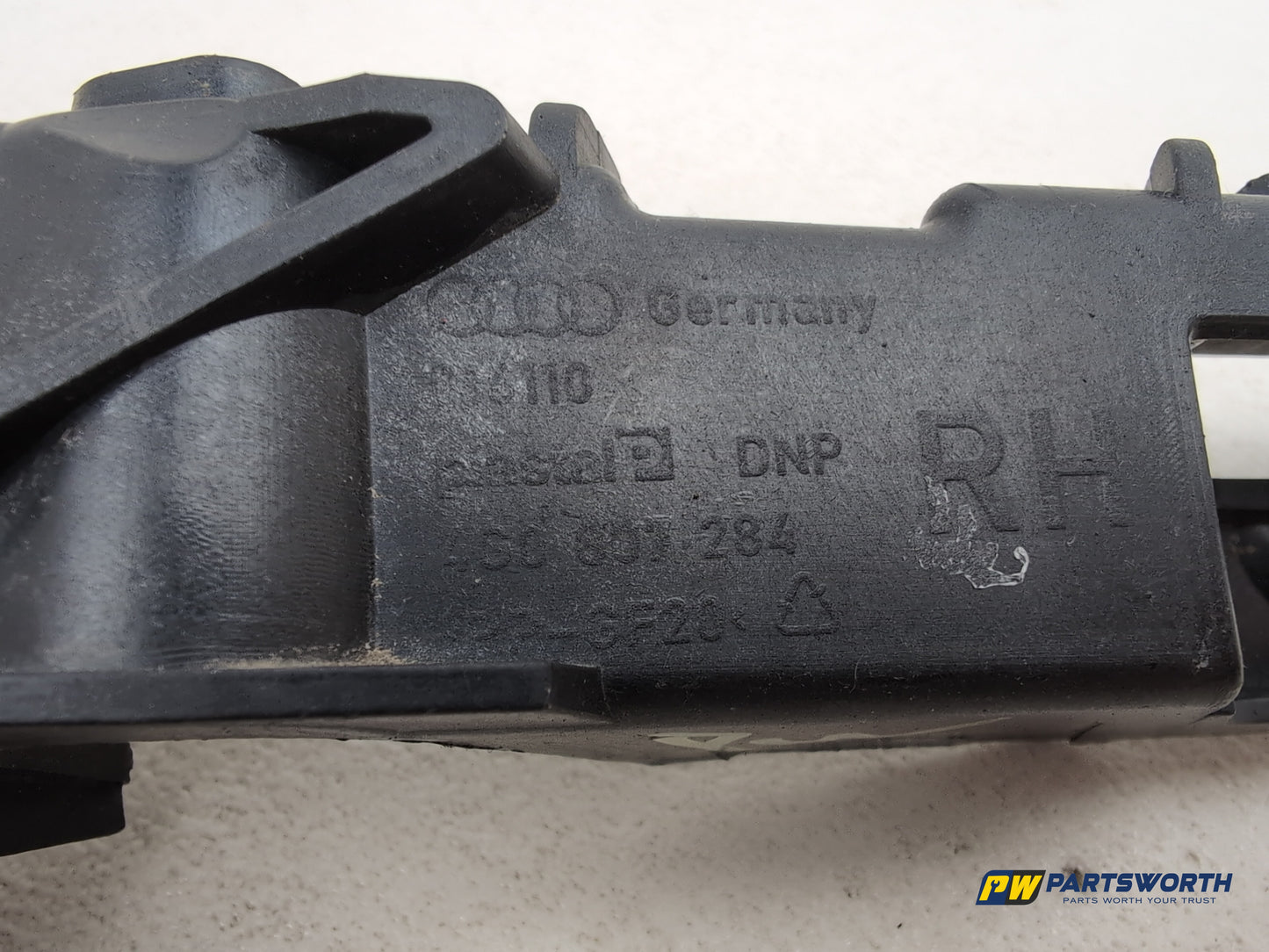 Audi A6 S Line Black Ed Tdi Quat Front Bumper Bracket Driver Side 4g0807284 - photo 3
