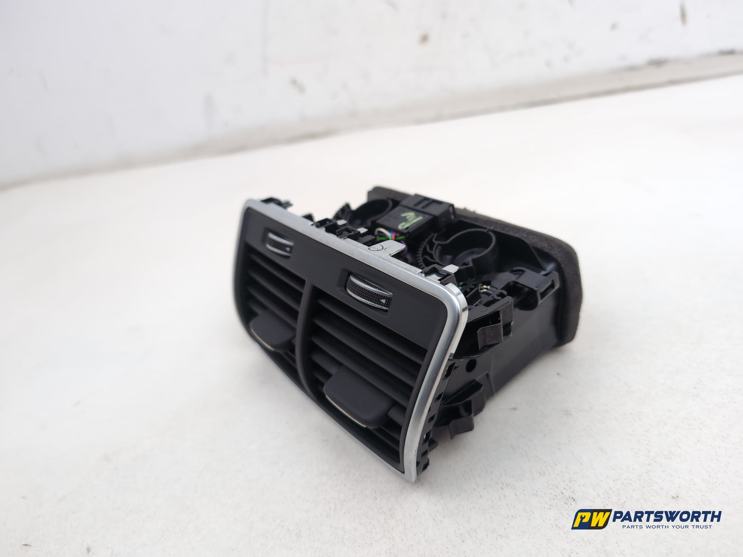 Audi A6 S Line Black Ed Tdi Quat Sa Rear Centre Console Air Vent Trim 4g0819203 - photo 3