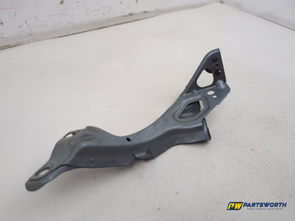 Audi A6 S Line Black Ed Wing Mount Bracket Front Left Passenger Side 4g0805815 - photo 3