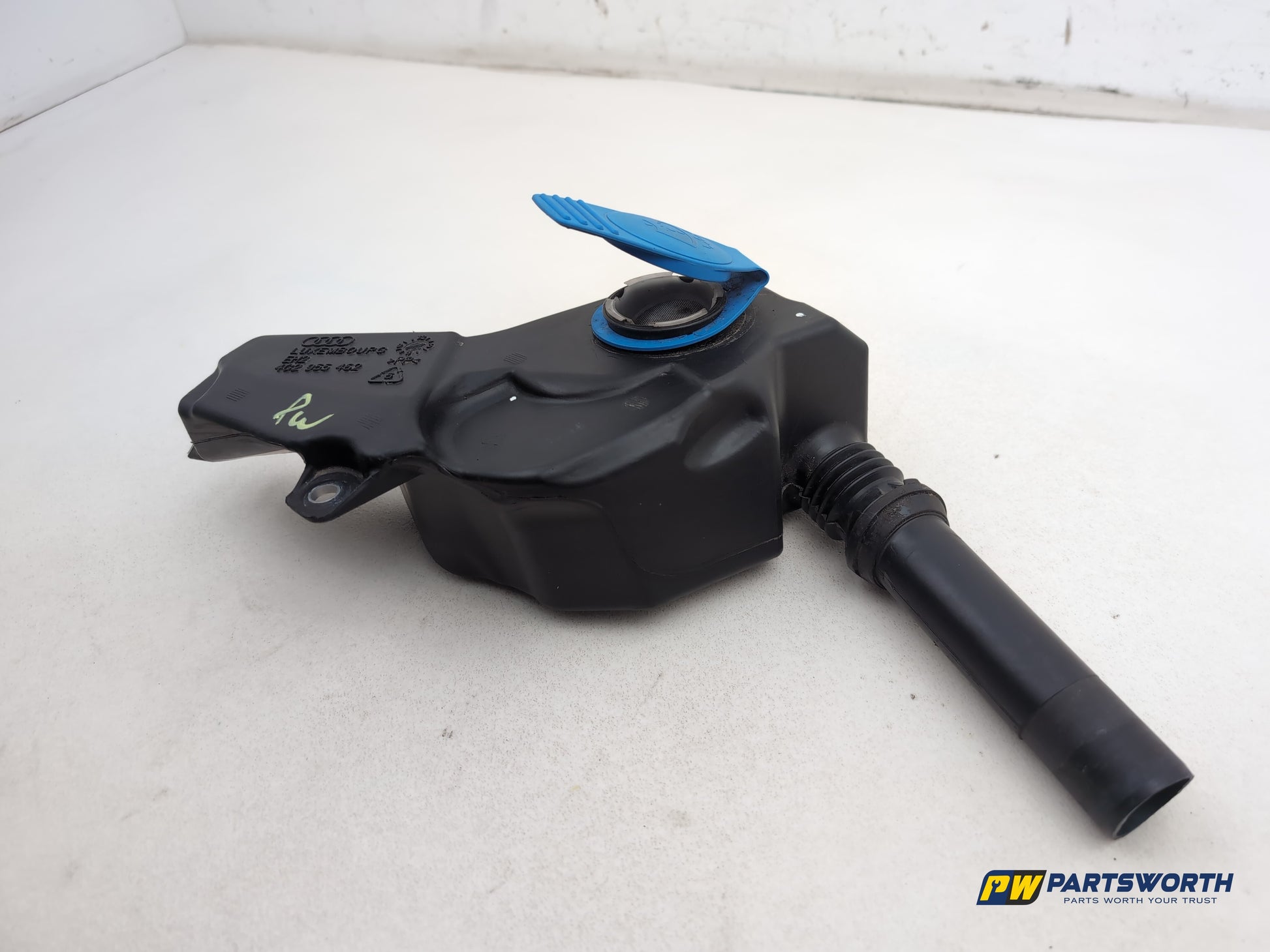 Audi A6 S Line Black Ed Tdi Quat Sa Washer Bottle Windscreen 4g2955462 2011-2018 - photo 3