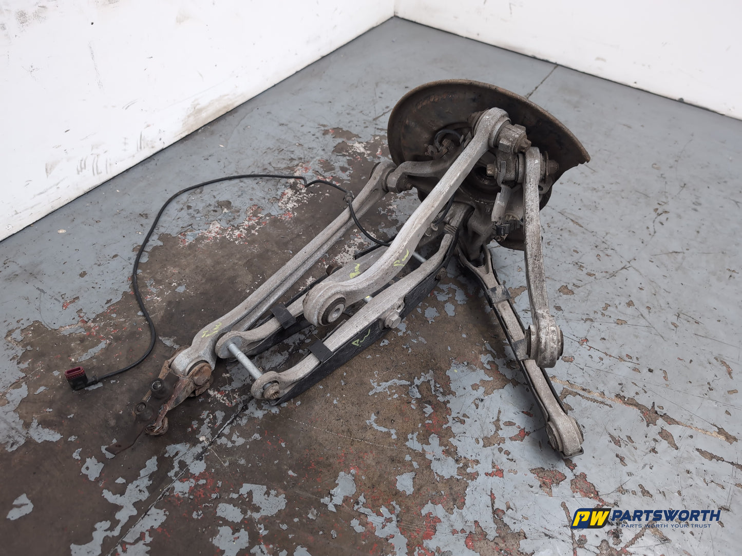 Mercedes C219 Cls 320 Cdi Auto Wheel Hub Rear Lh Passenger Side 2004-2008 - photo 3