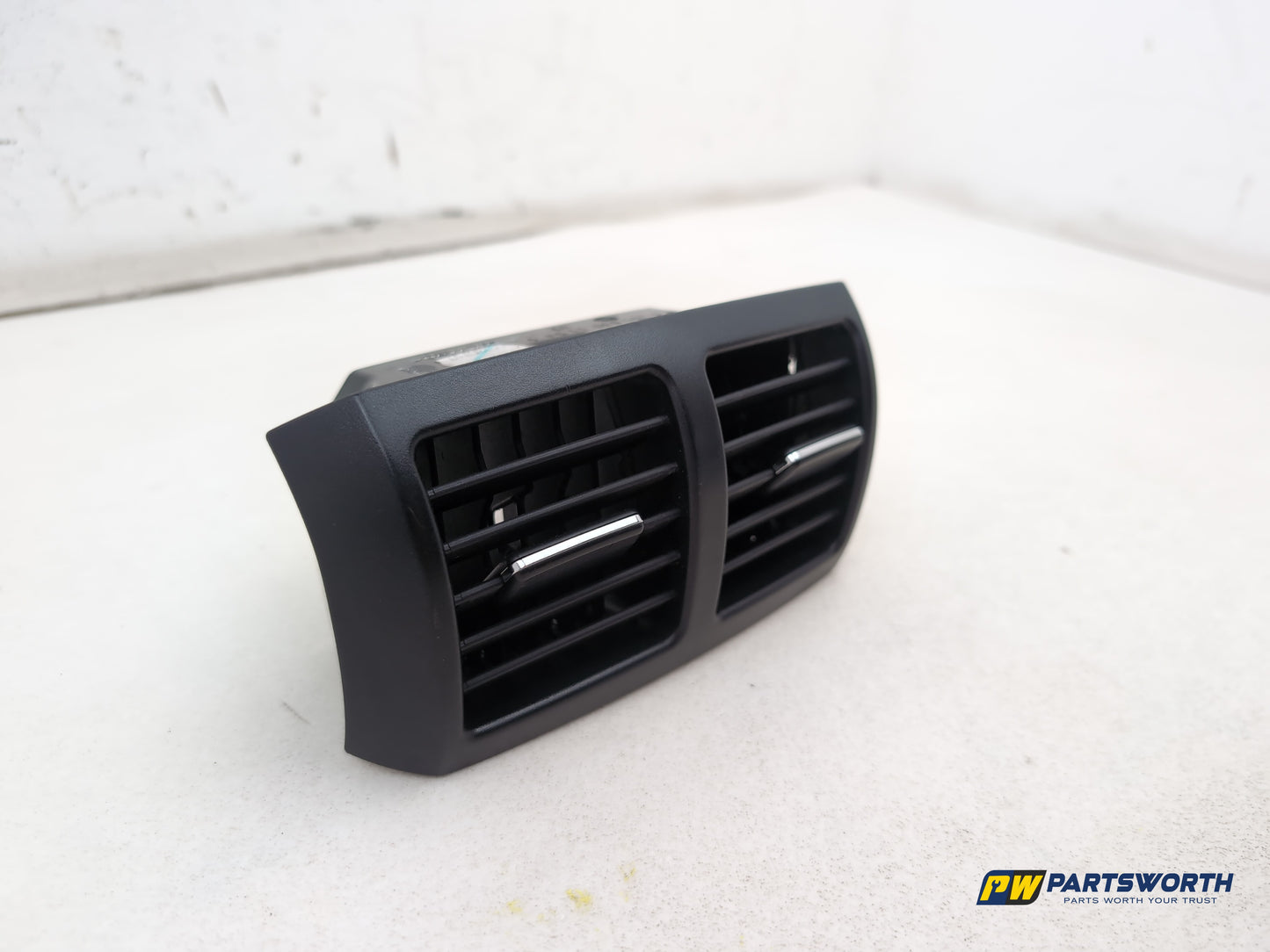 Mercedes R320 R-Class W251 Dashboard Centre Double Air Vent Grill A2518301154 - photo 3