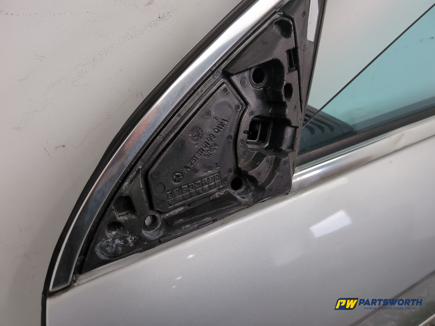 Door Front LH 9