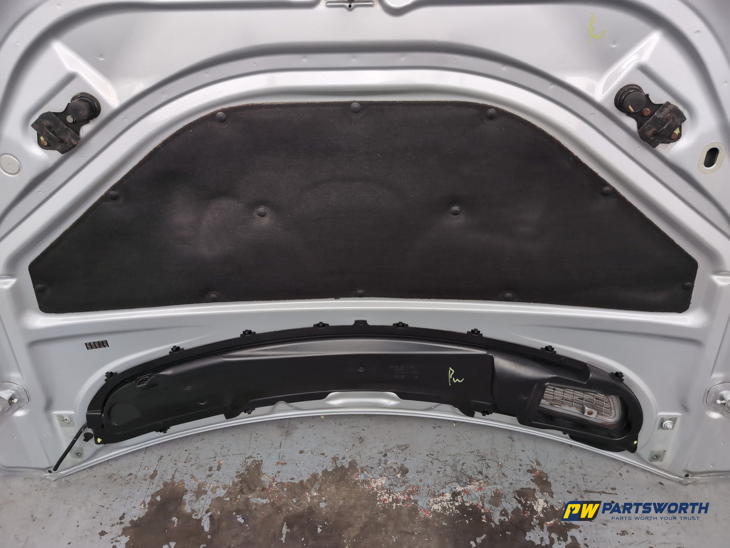 Bonnet 9