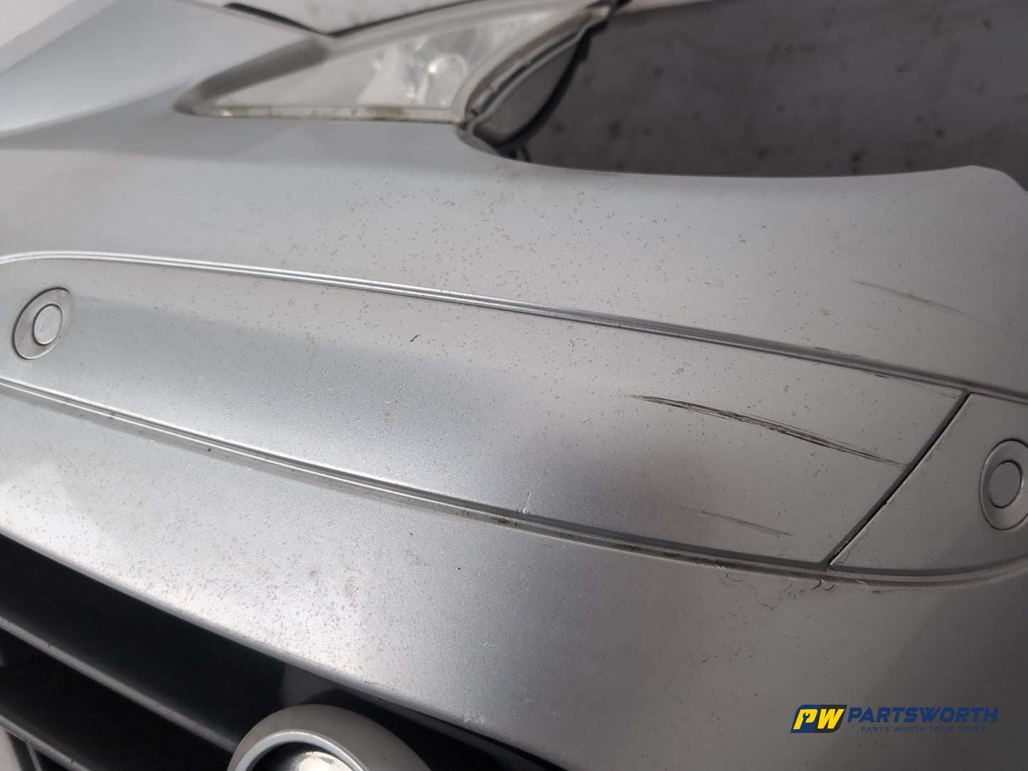 Mercedes R320 R-Class W251 Front Bumper Silver C775 2006-2010 - photo 9
