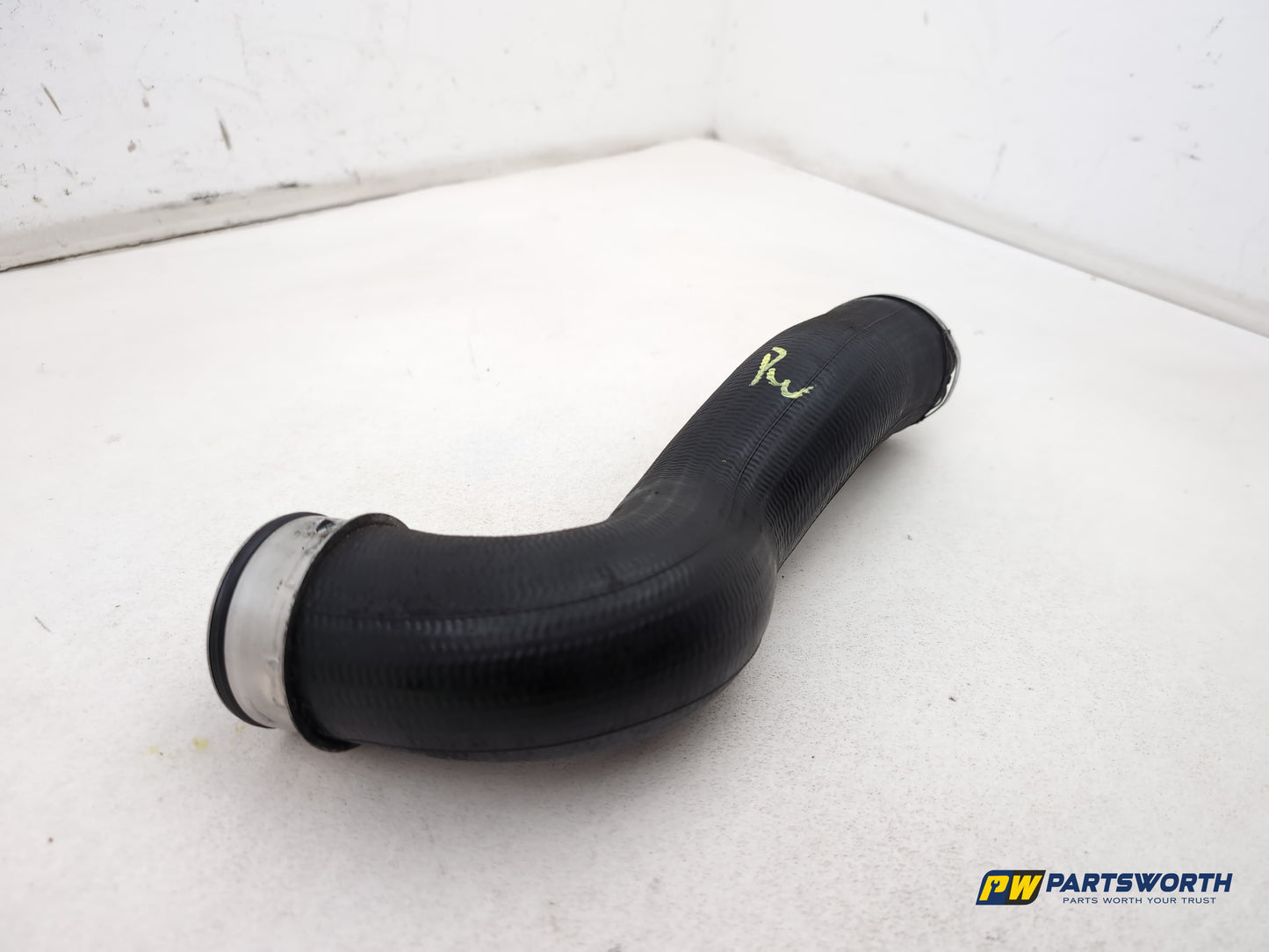 Mercedes R320 R-Class W251 3.0 Diesel Intercooler Hose Pipe Line A2515280382 - photo 3