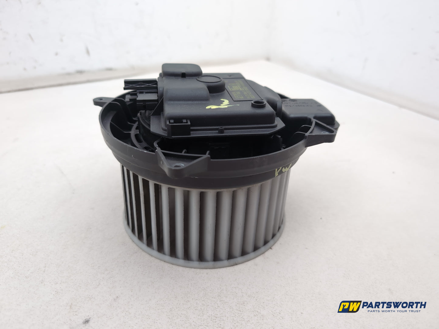 Mercedes R320 R-Class W251 Heater Blower Motor 2006-2013 - photo 3