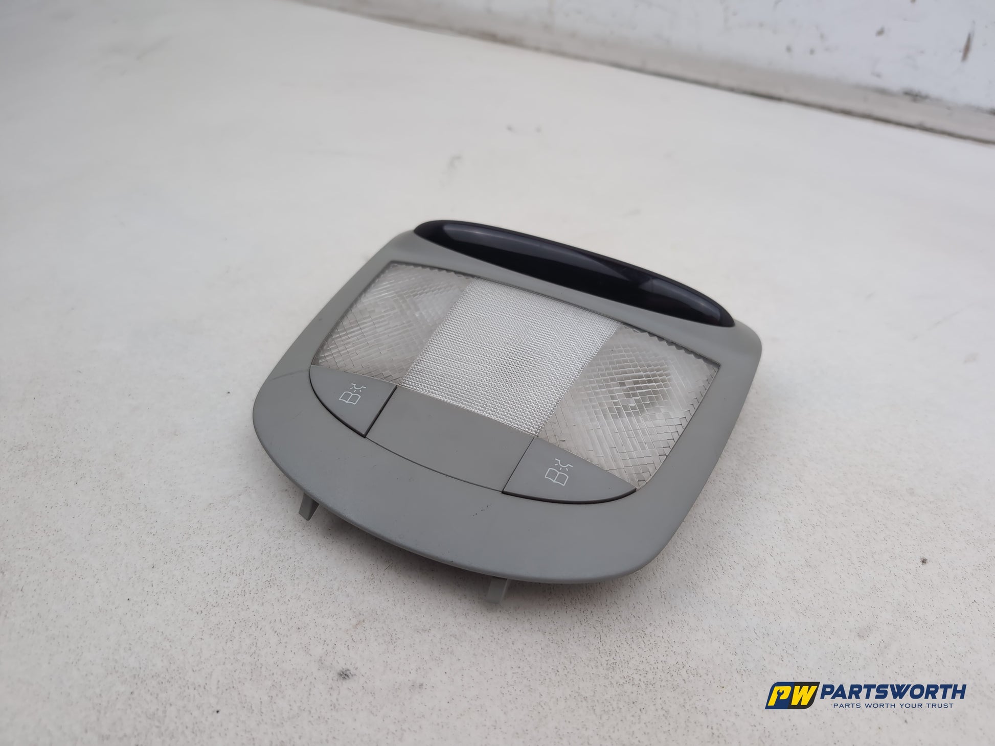 Mercedes R320 R-Class W251 Interior Reading Light A1715420123 2006-2013 - photo 3