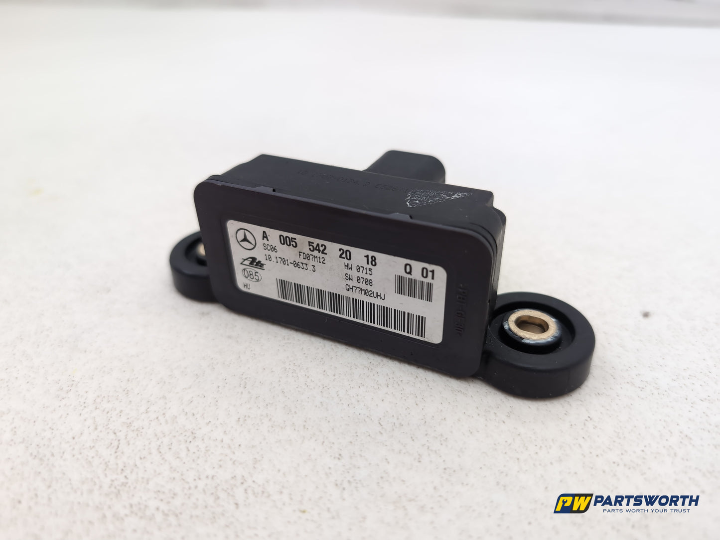 Mercedes R320 R-Class W251 Yaw Rotation Rate Sensor A0055422018 2006-2013 - photo 9