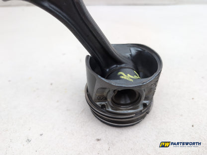 Mercedes-Benz B200 B-Class W245 2.0l Diesel Piston With Conrod Om 640.941 - photo 9