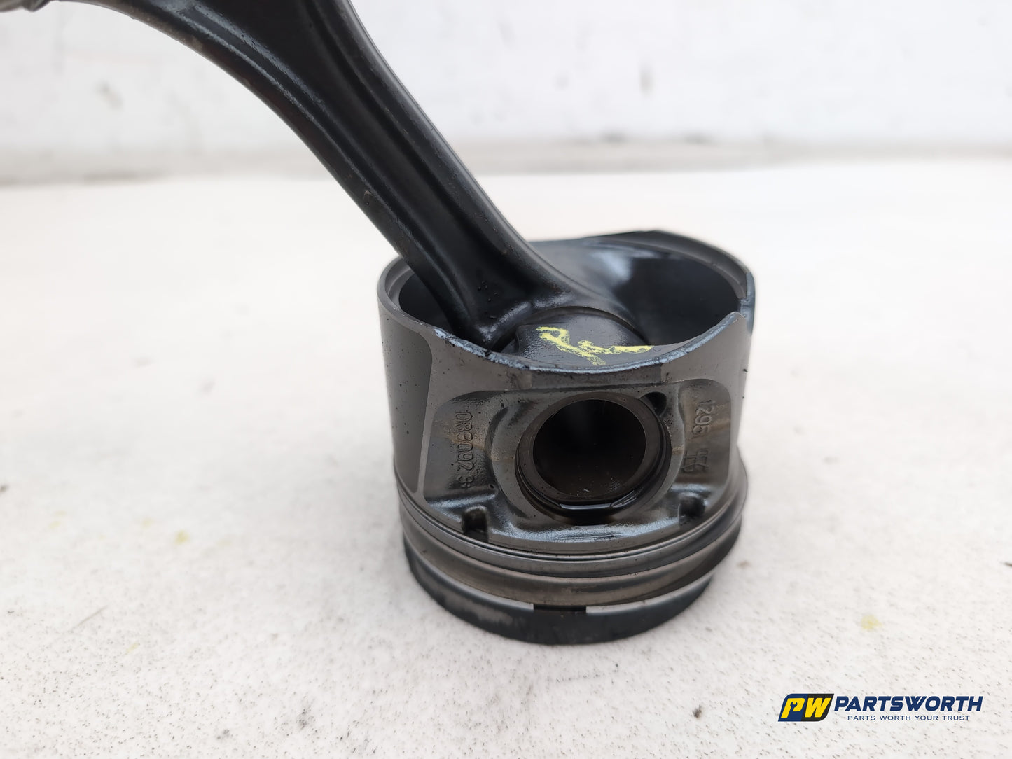 Mercedes-Benz B200 B-Class W245 2.0l Diesel Piston With Conrod Om 640.941 - photo 3