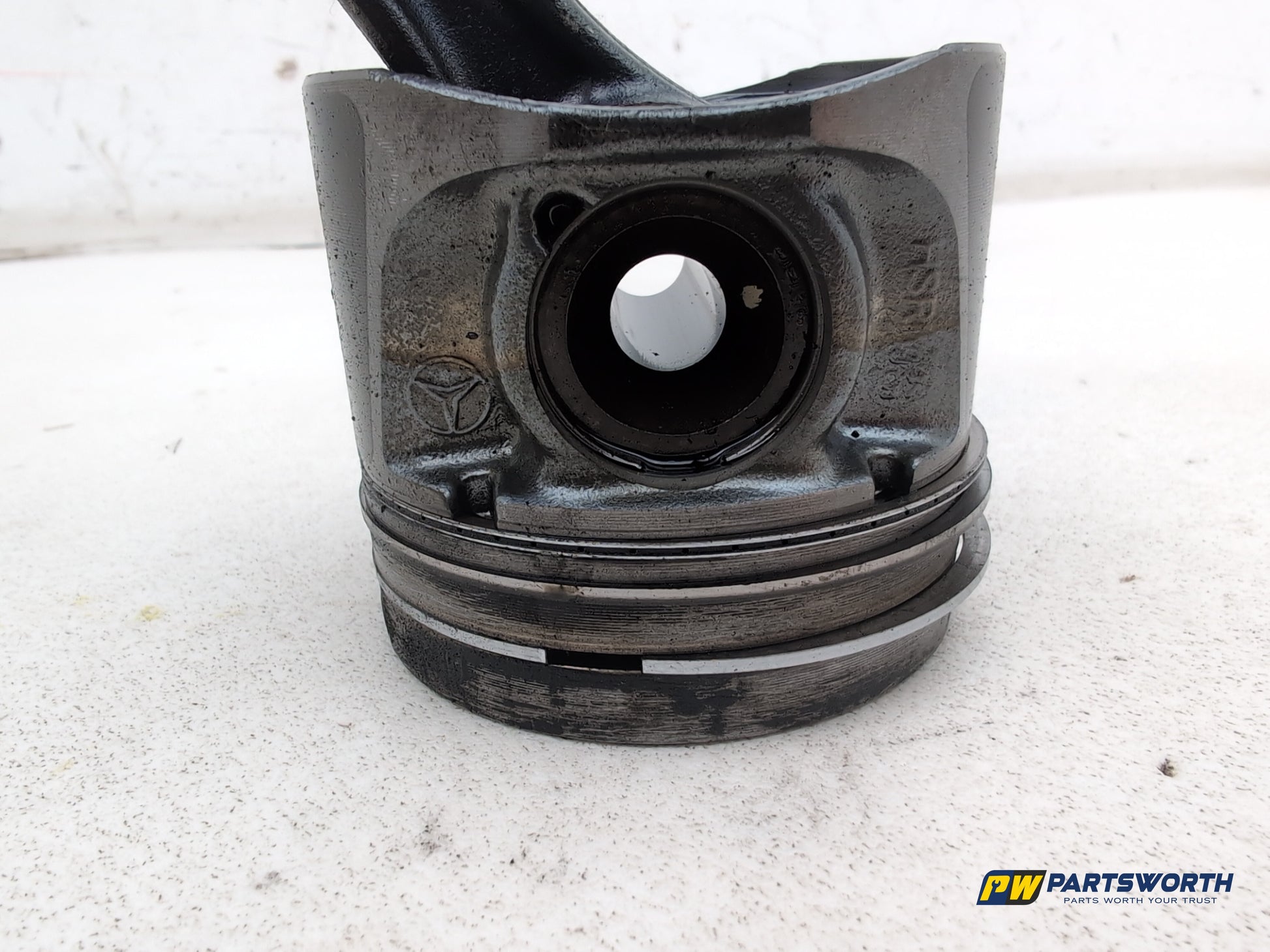 Mercedes-Benz B200 B-Class W245 2.0l Diesel Piston With Conrod Om 640.941 - photo 3