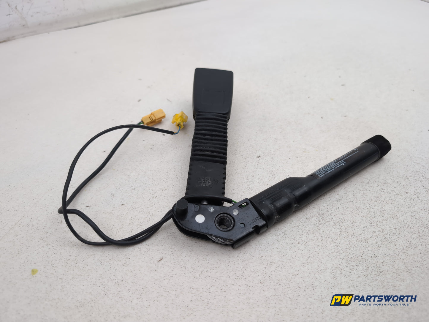 Mercedes R320 R-Class W251 Seat Belt Buckle Front Rh Driver Side A2518600469 - photo 3