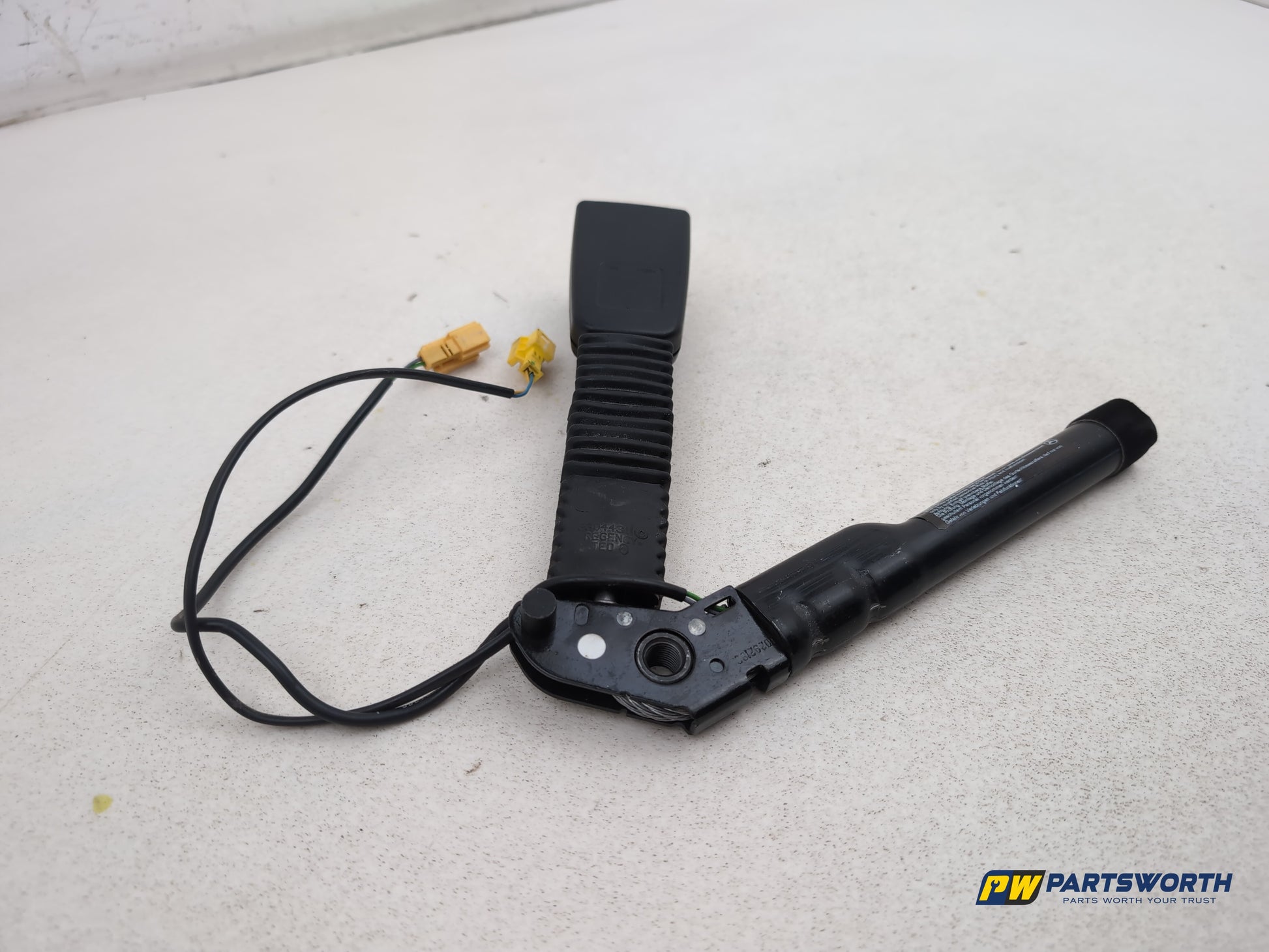 Mercedes R320 R-Class W251 Seat Belt Buckle Front Rh Driver Side A2518600469 - photo 3